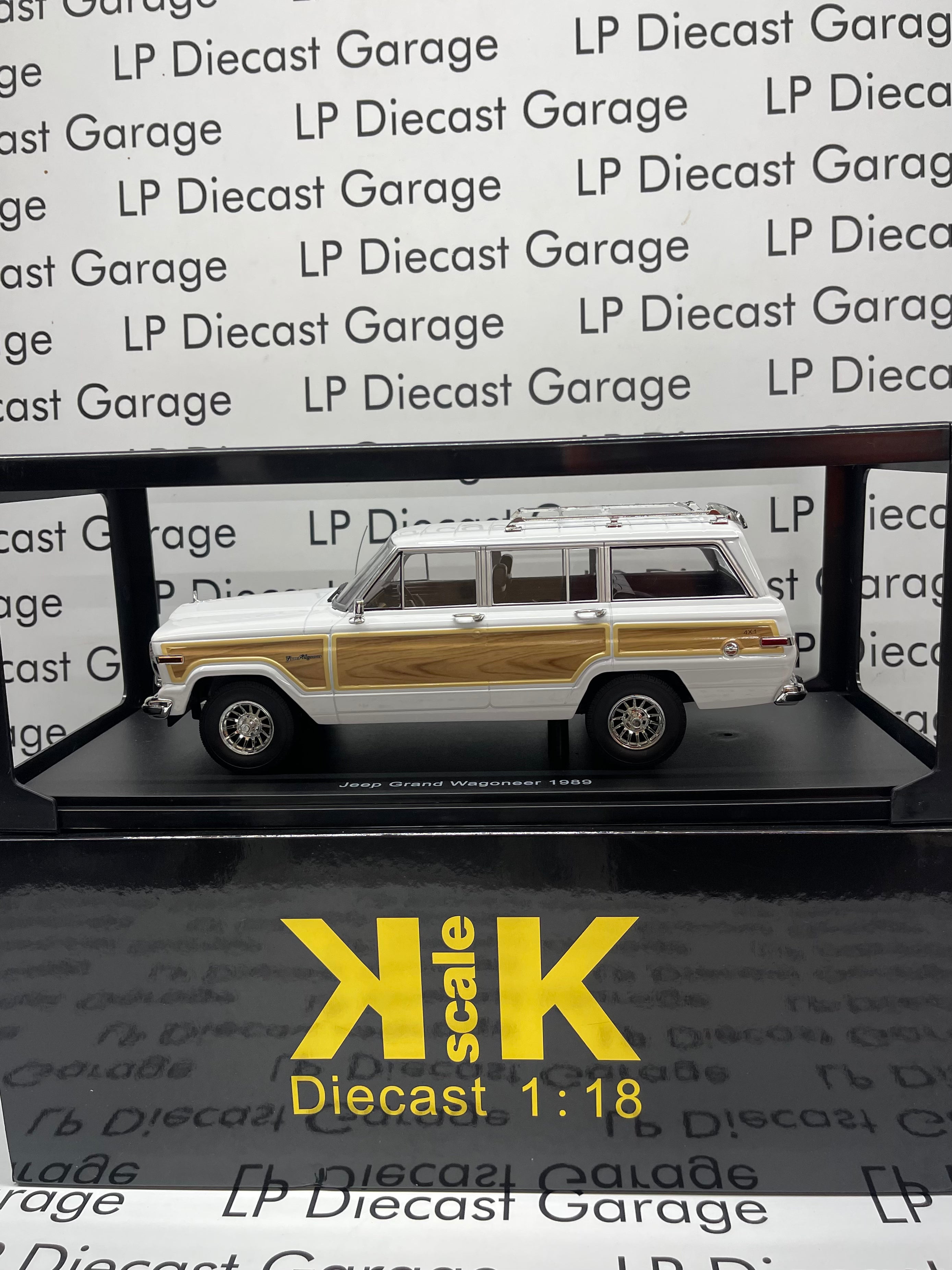 KK Scale 1989 Jeep Grand Wagoneer White with Wood Sides 1:18 Diecast – LP  Diecast Garage