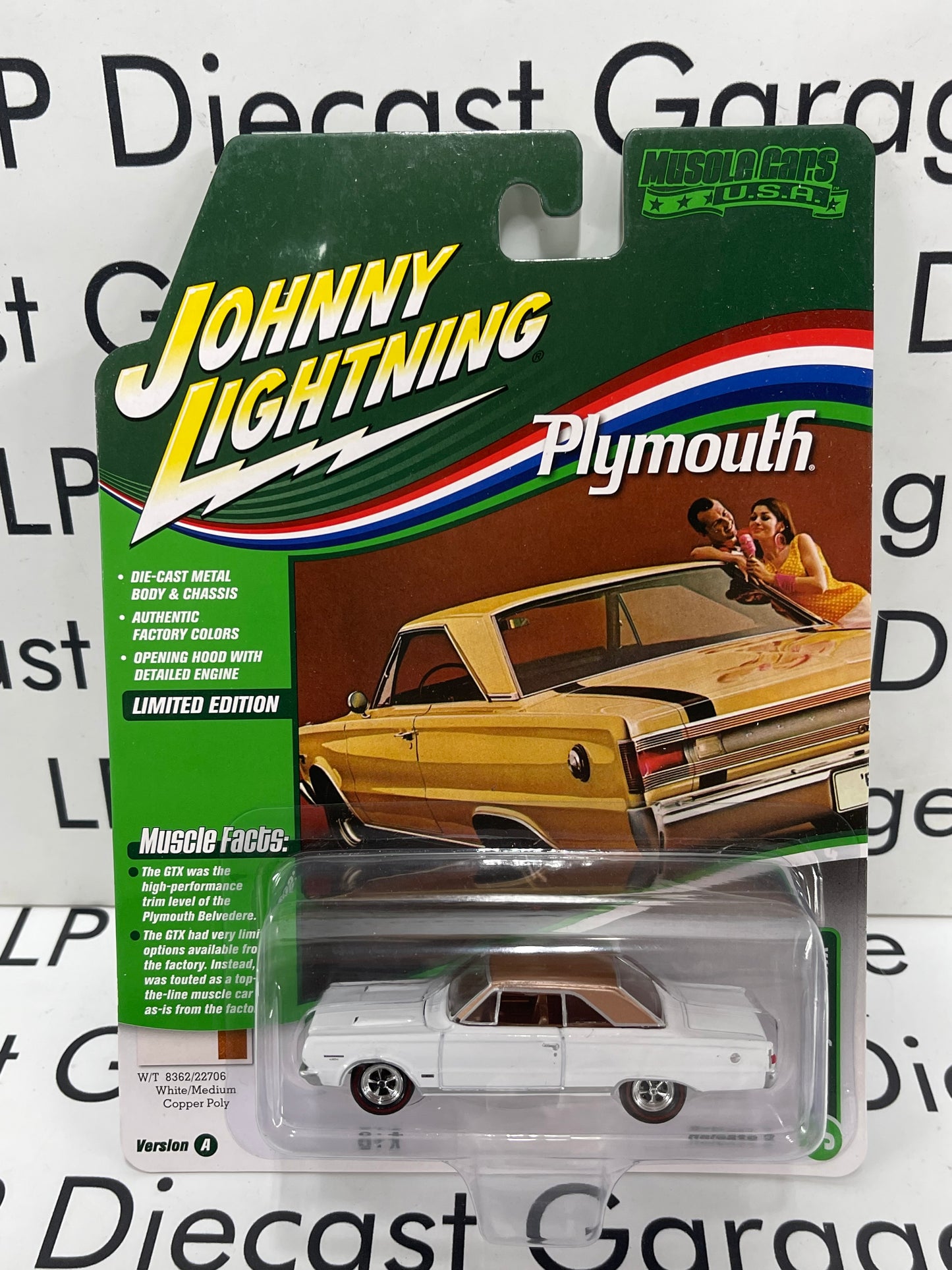 JOHNNY LIGHTNING 1967 Plymouth GTX White/ Medium Copper Poly Muscle Cars USA 1:64 Diecast