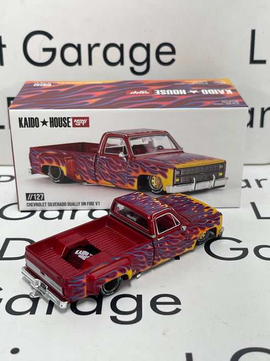 MINI GT KAIDO HOUSE Chevrolet Silverado Dually on Fire Flames V1 Red 1:64 Diecast