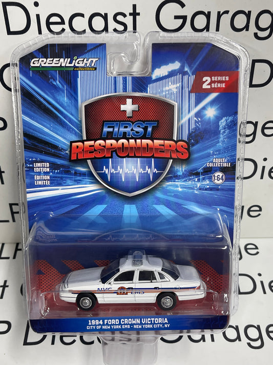 GREENLIGHT 1994 Ford Crown Victoria NYC EMS 1:64 Diecast First Responders