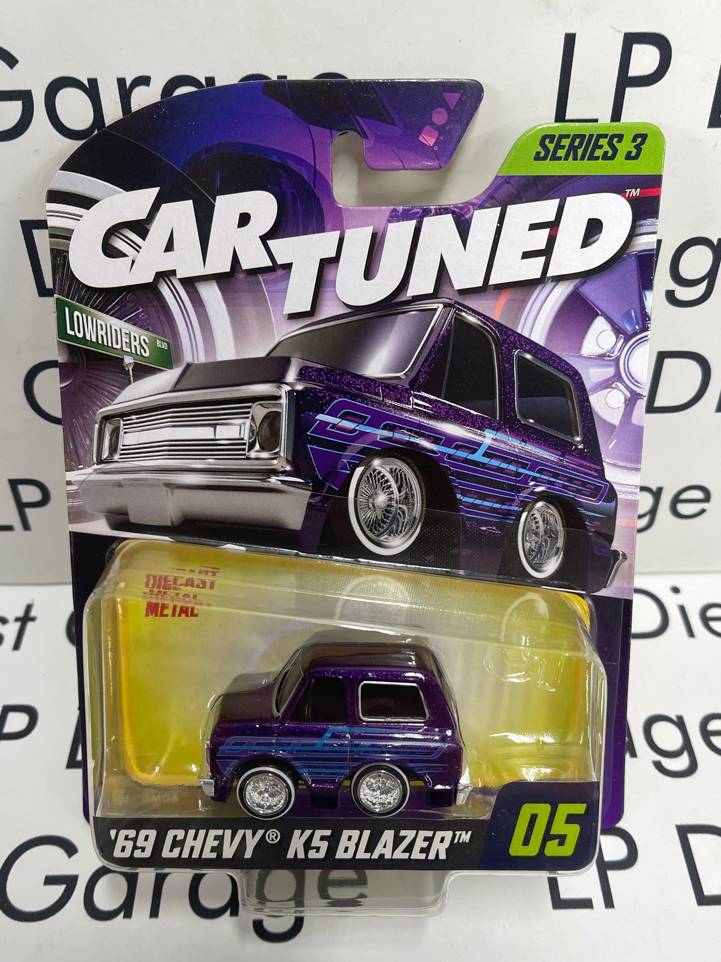 CARTUNED '69 Chevy K5 Blazer Purple Series 3 1:64 Diecast