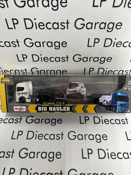 MAISTO Scania 770 S Semi Truck Lowboy Trailer w/ Bobcat Trackloader 1:64 Diecast