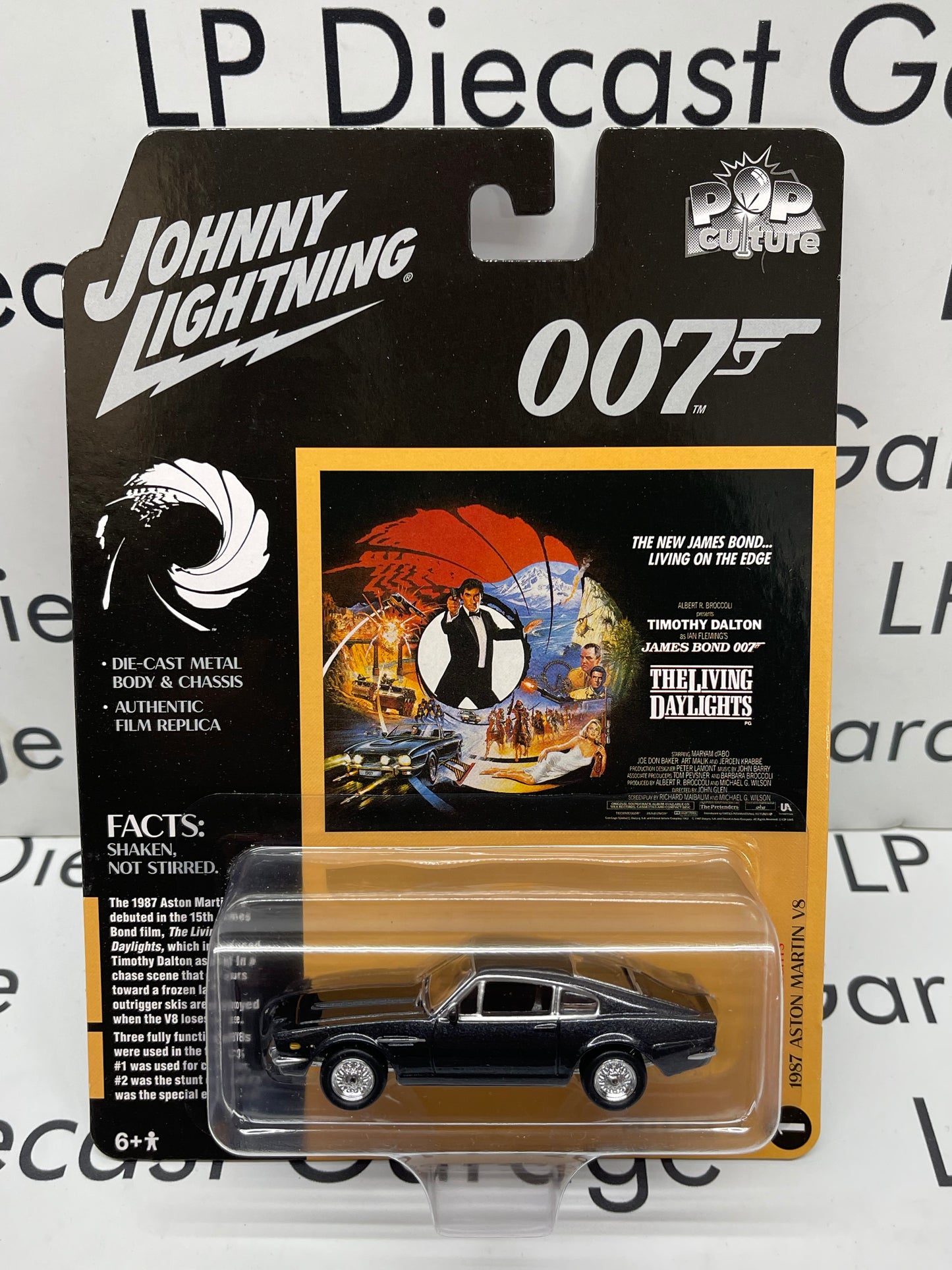 JOHNNY LIGHTNING 1967 Aston Martin V8 James Bond 007 Pop Culture 1:64 Diecast