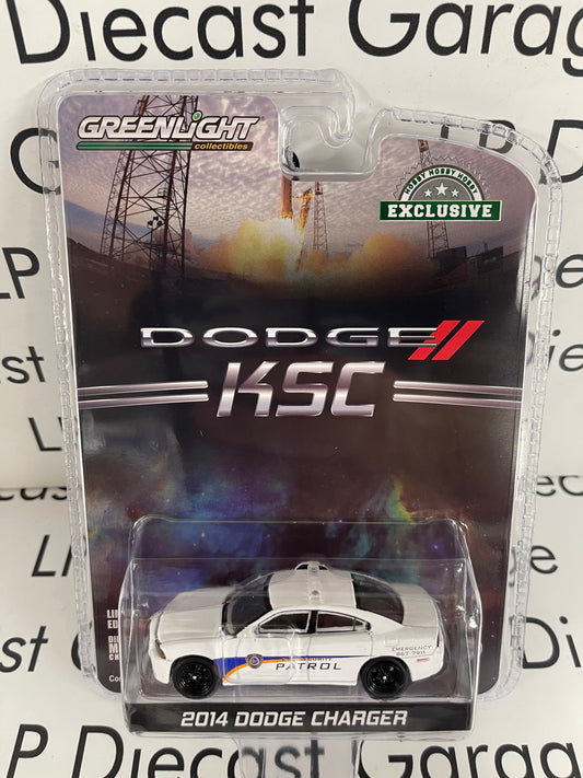 GREENLIGHT 2014 Dodge Charger KSC Kennedy Space Center Security 1:64 Diecast