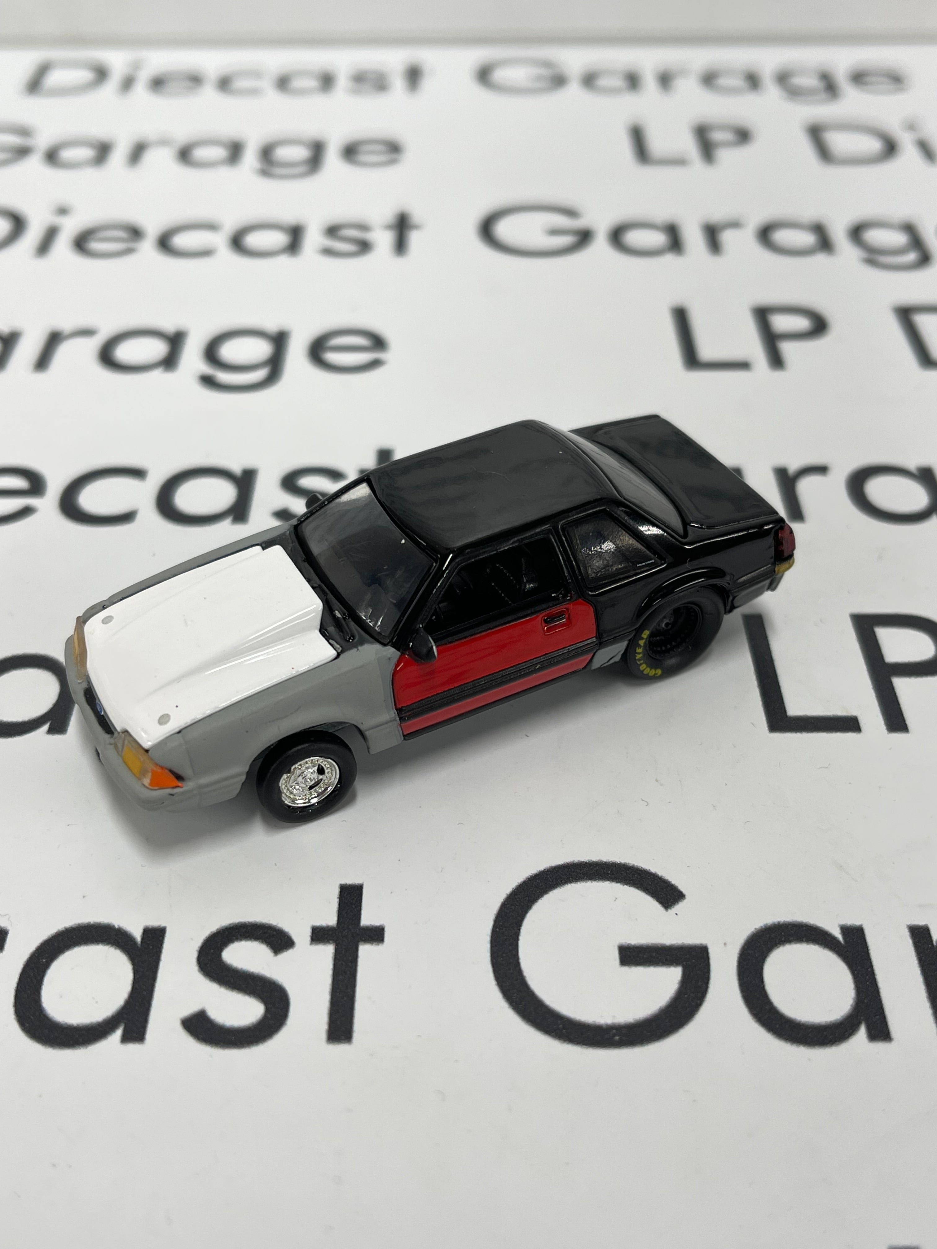 Greenlight – LP Diecast Garage