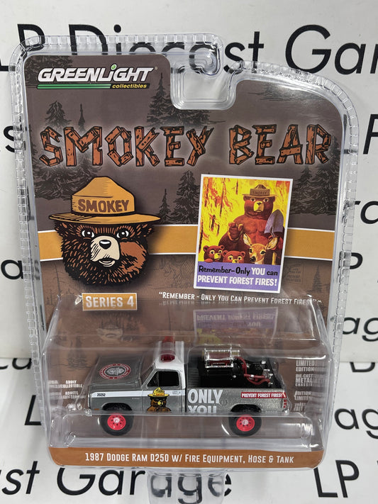 RAW CHASE GREENLIGHT 1987 Dodge Ram 250 Smokey Bear Fire 1:64 Diecast