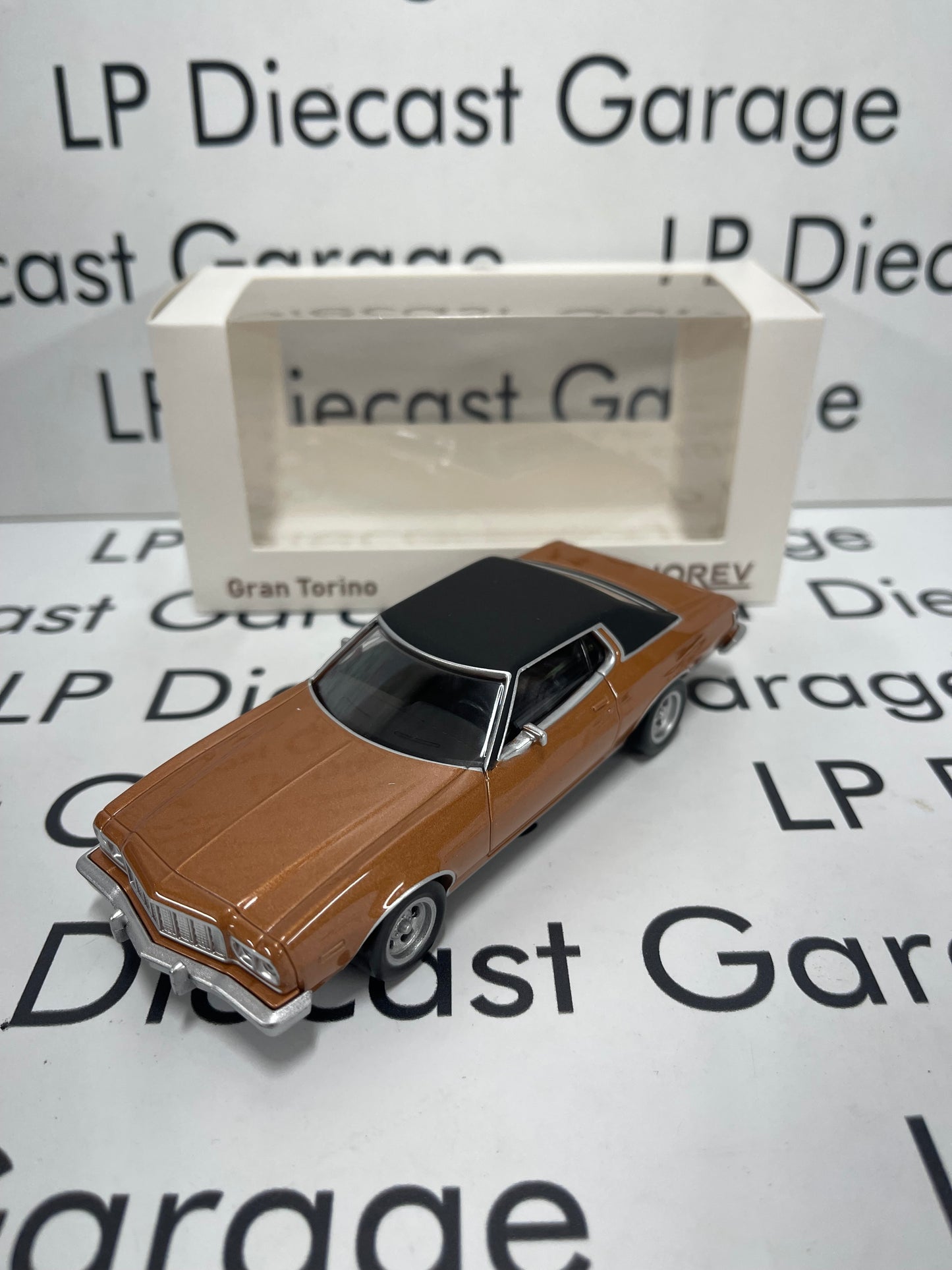 NOREV 1974 Ford Gran Torino Chestnut Brown 1:43 Diecast