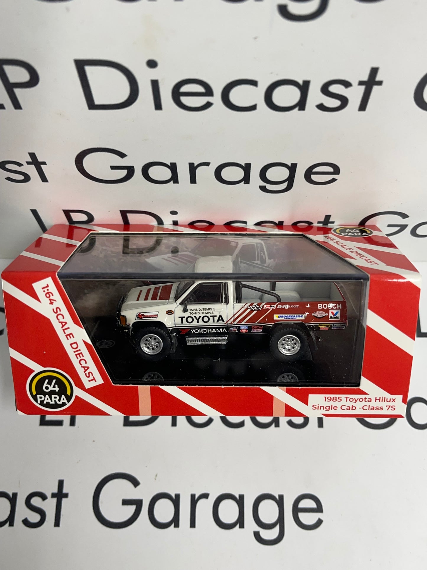 PARAGON MODELS 1985 Toyota Hilux Single Cab Class 75 1:64 Diecast