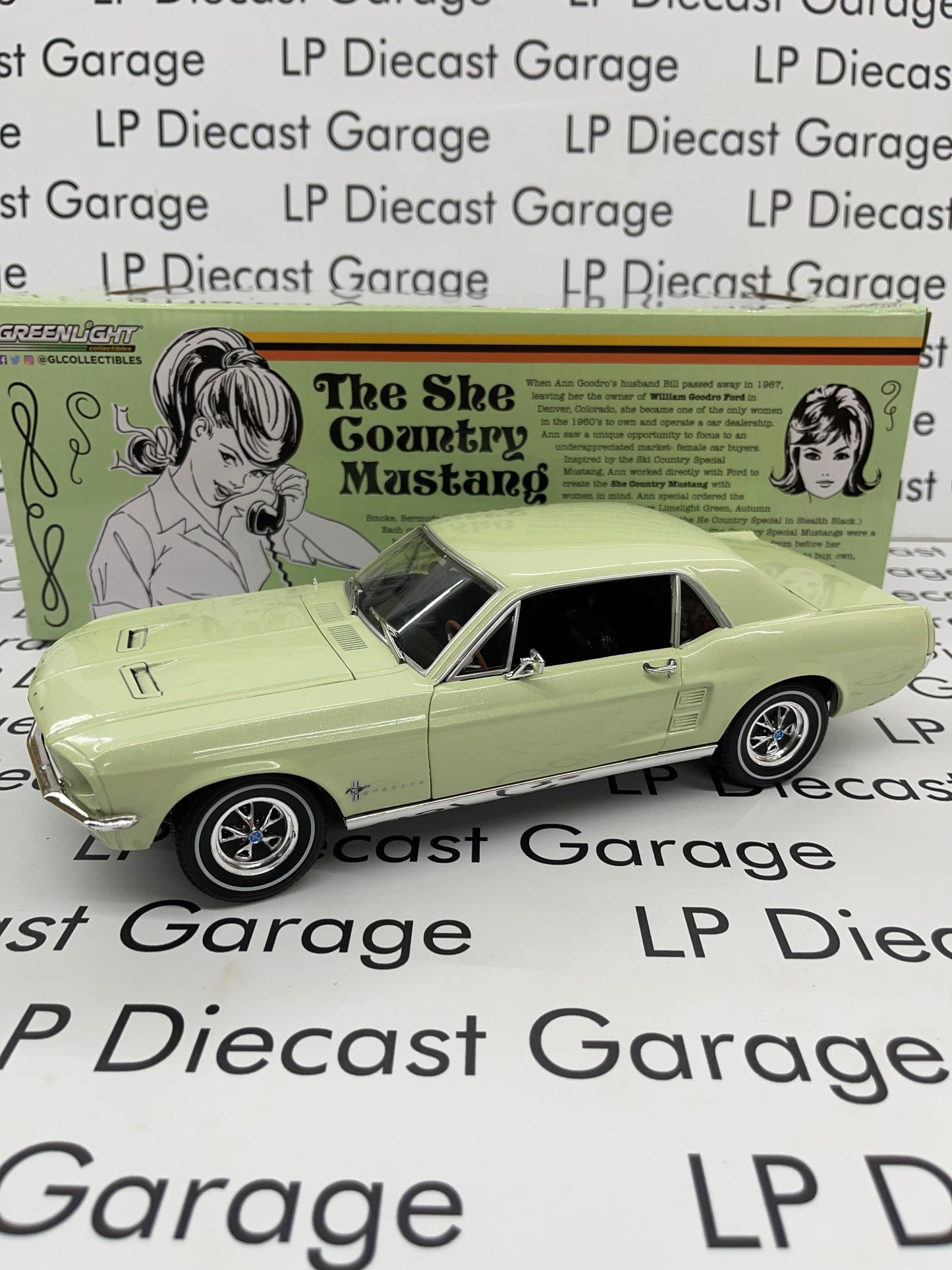 GREENLIGHT 1968 Ford Mustang Coupe Limelite  She Country Special 1:18 Diecast