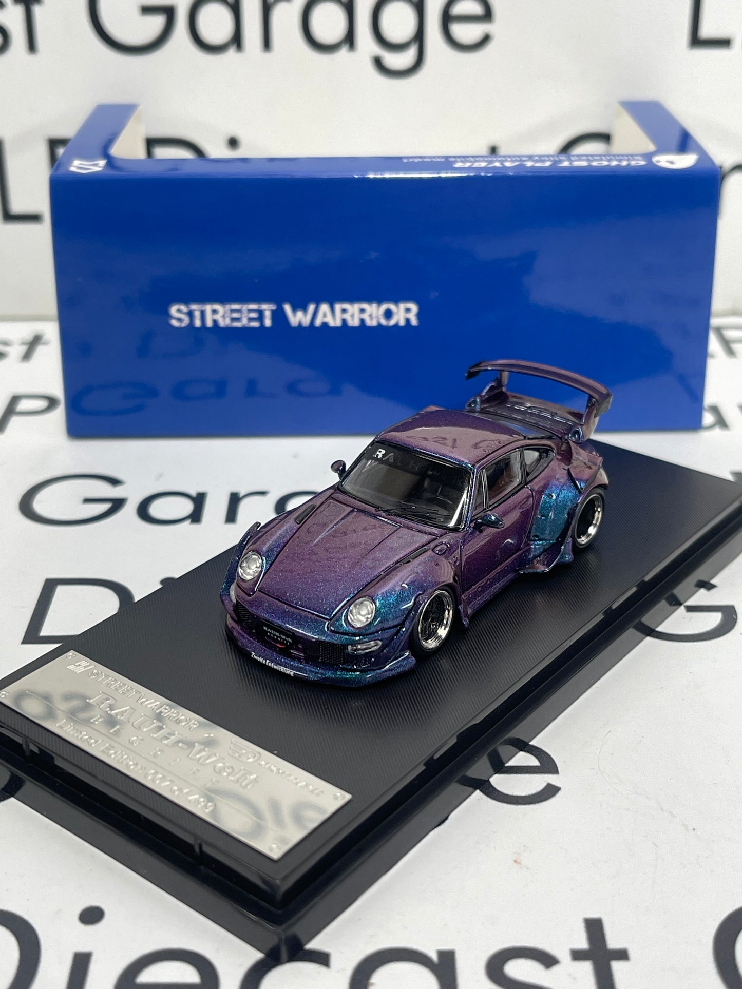 STREET WARRIOR Porsche RWB 993 Midnight Purple RAUH-Welt Begriff Limited Editon 1:64 Diecast