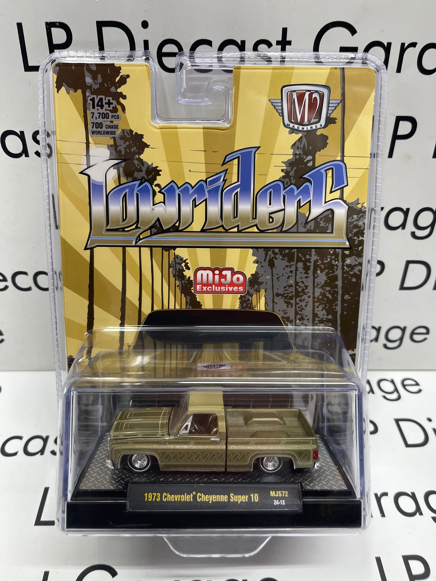 M2 Machines 1973 Chevrolet Cheyenne Super 10 Lowriders MiJo Exclusive Gold 1:64 Diecast