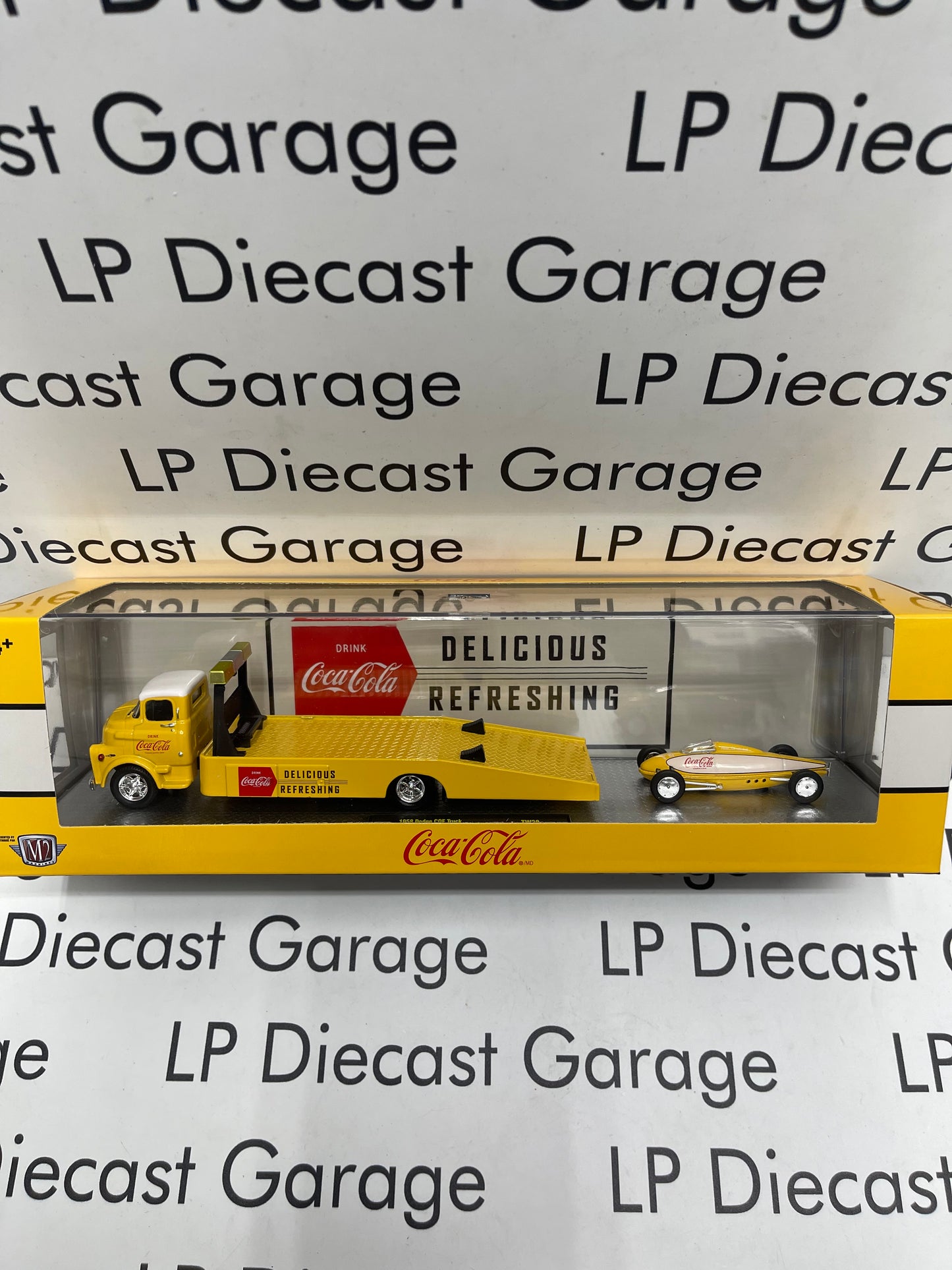 M2 Machines 1958 Dodge COE Truck & Belly Tanker Coca Cola Yellow/ Red 1:64 Diecast