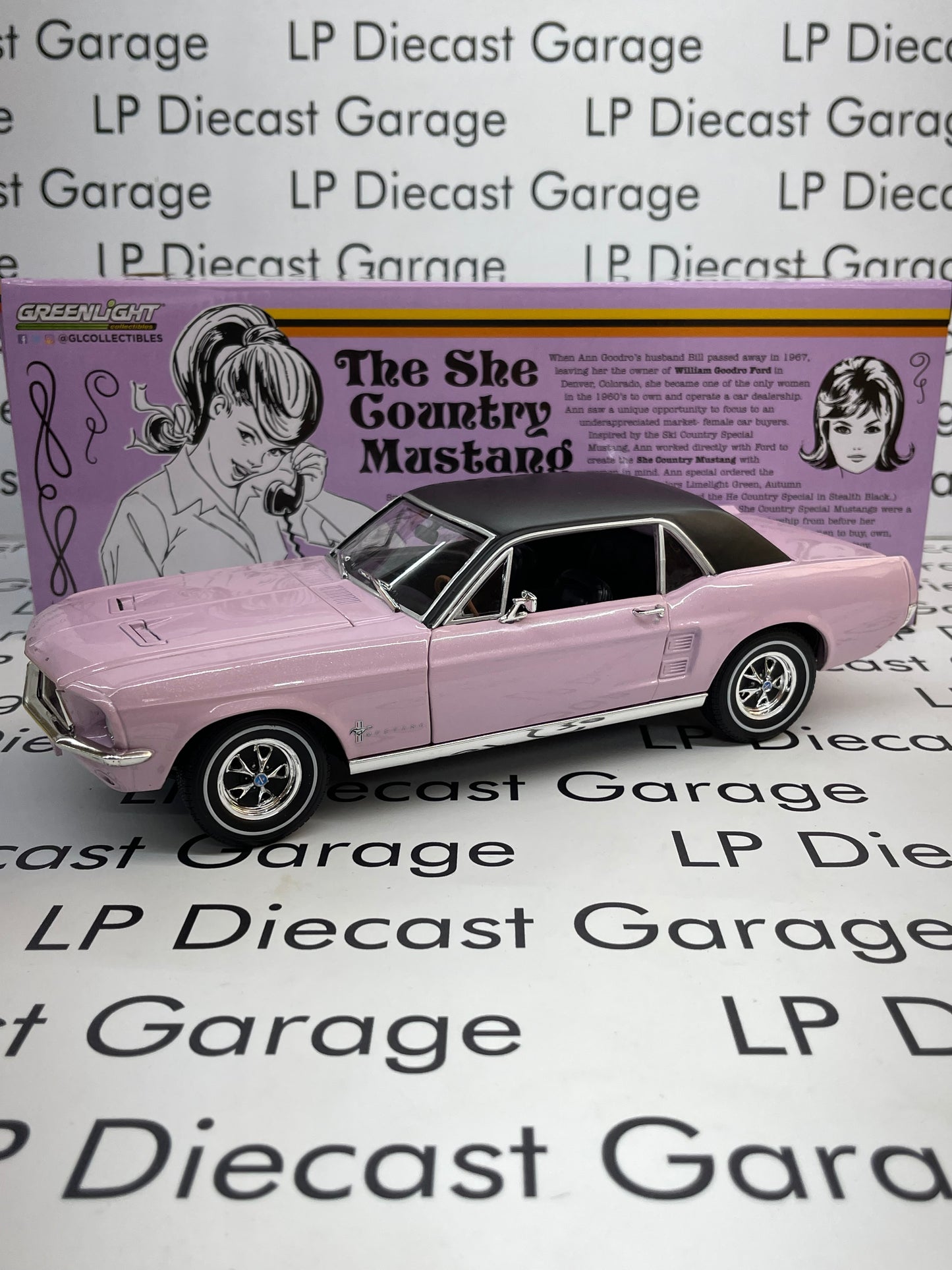 GREENLIGHT 1968 Ford Mustang Coupe Evening Orchid Pink  She Country Special 1:18 Diecast