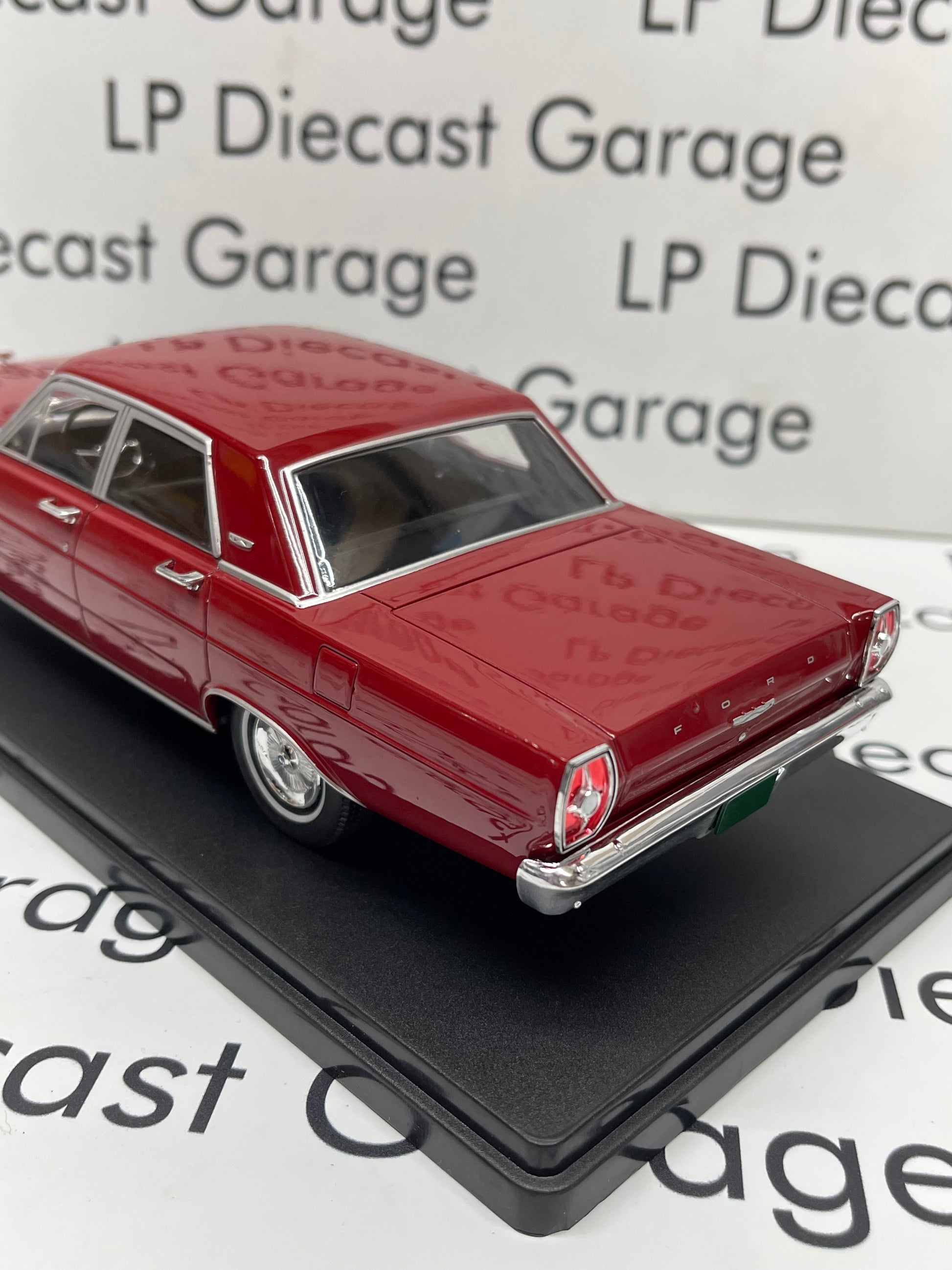 MVQ11 Voiture 1/24 SALVAT Mexique : FORD Galaxie 500 1965