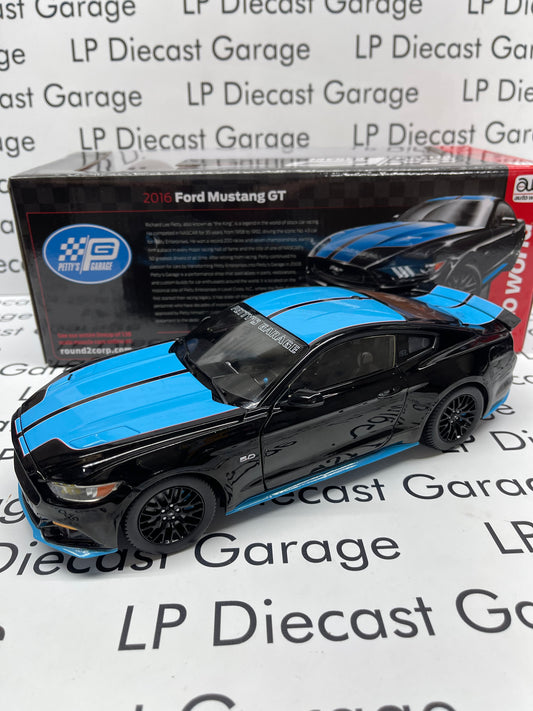 AUTO WORLD 2016 Ford Mustang GT Richard Petty Edition Black & Blue 1:18 Diecast