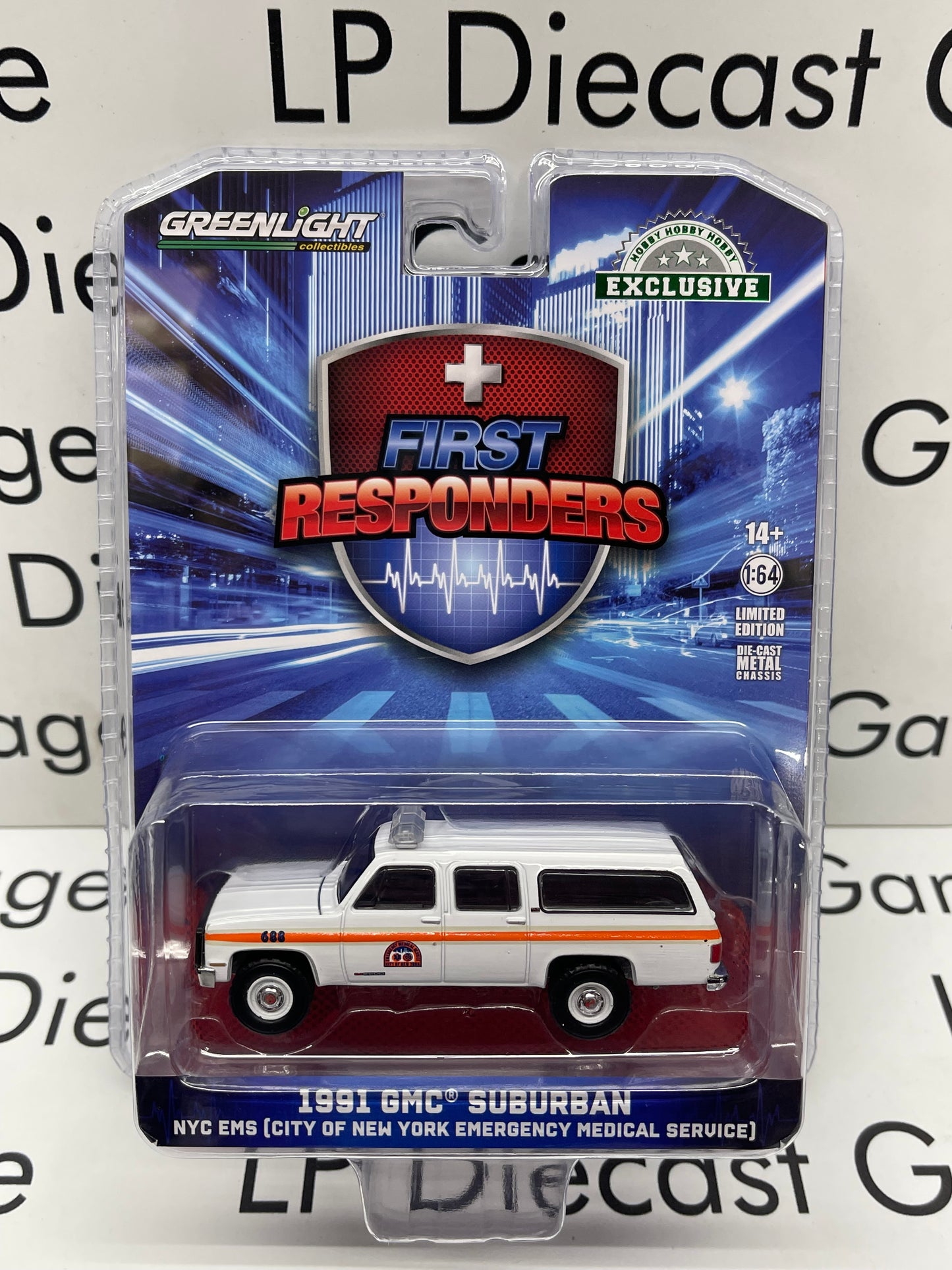 GREENLIGHT 1991 GMC Suburban NYC EMS (City of New York Emergency Medical Service) First Responders 1:64 Diecast