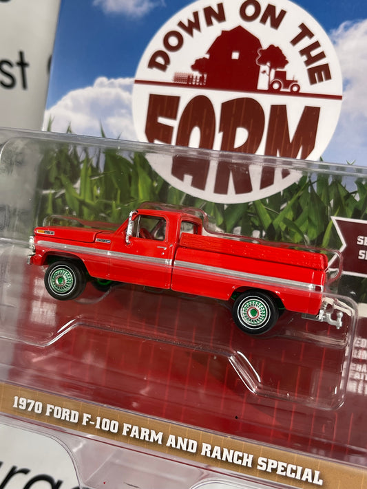 GREEN MACHINE CHASE GREENLIGHT 1970 Ford F-100 Farm Red 1:64 Diecast Down on the Farm