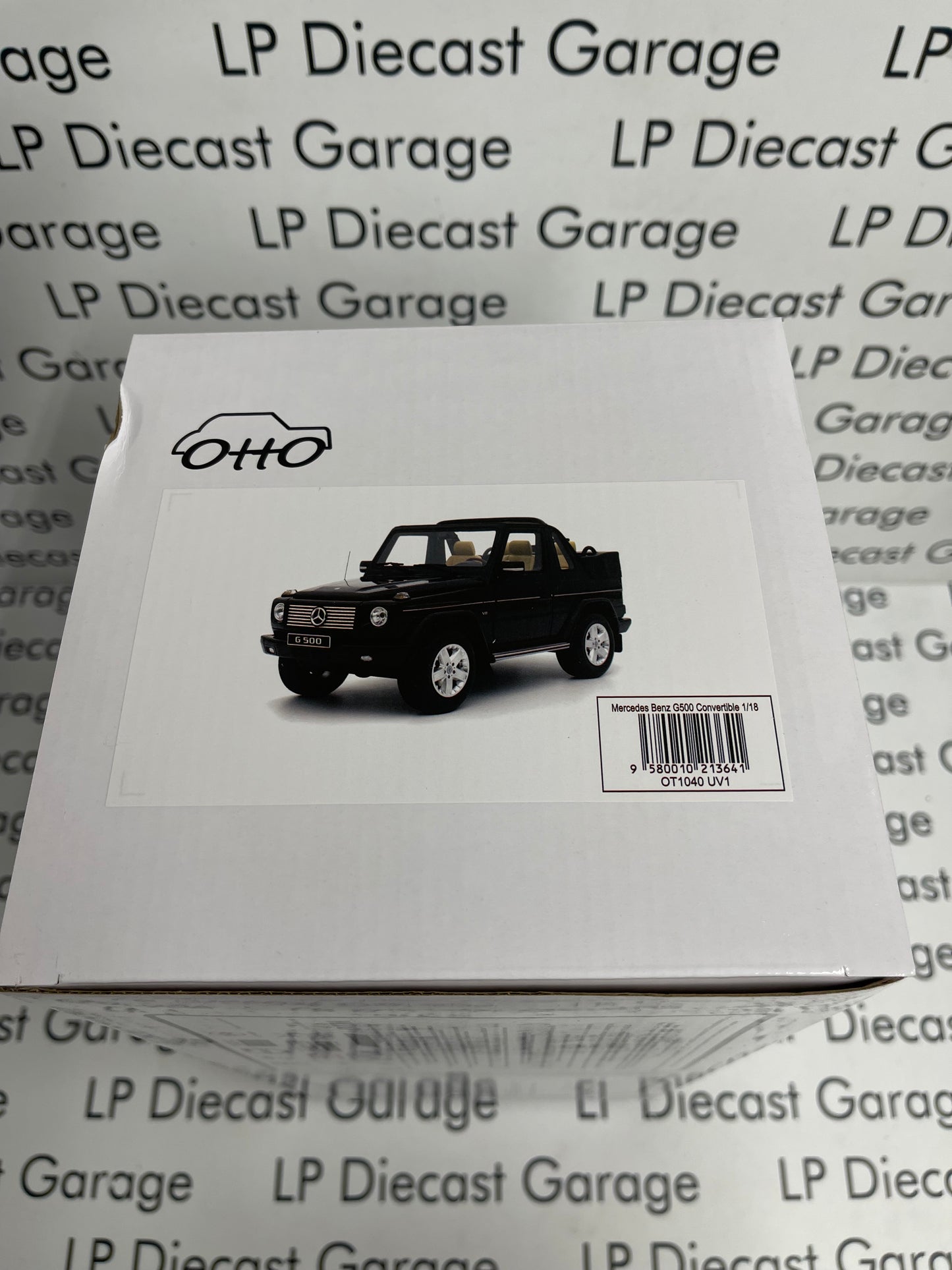 OTTO MOBILE Mercedes Benz G500 Convertible Black 1:18 Scale Resin Model OT1040