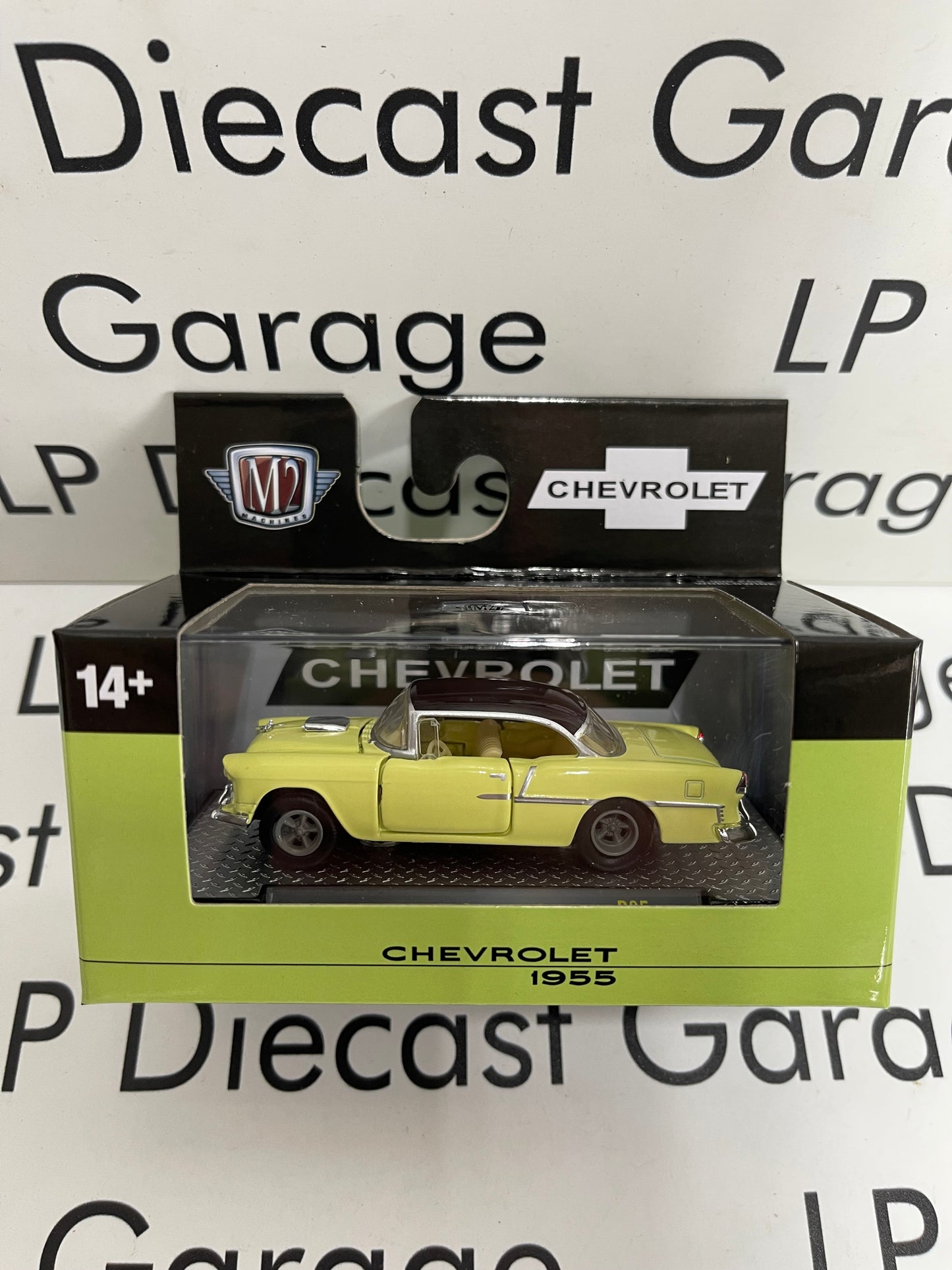 M2 Machines Auto-Thentics 1955 Chevrolet Bel-Air Yellow with Black Top 1:64 Diecast