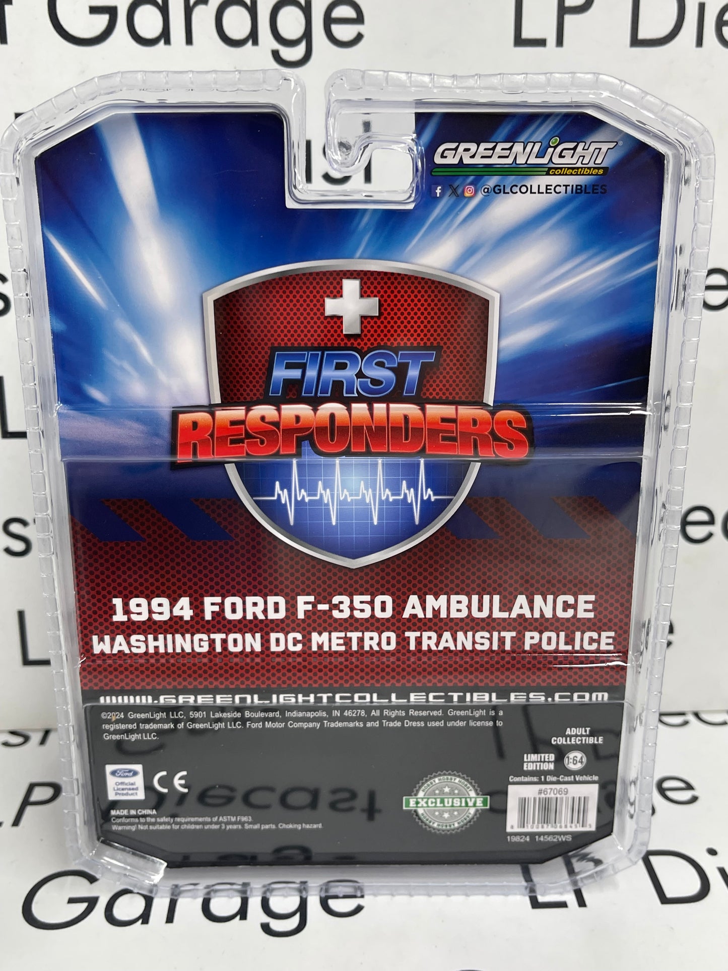 CHROME CHASE GREENLIGHT 1994 Ford F-350 Ambulance Washington Metro 1:64 Diecast