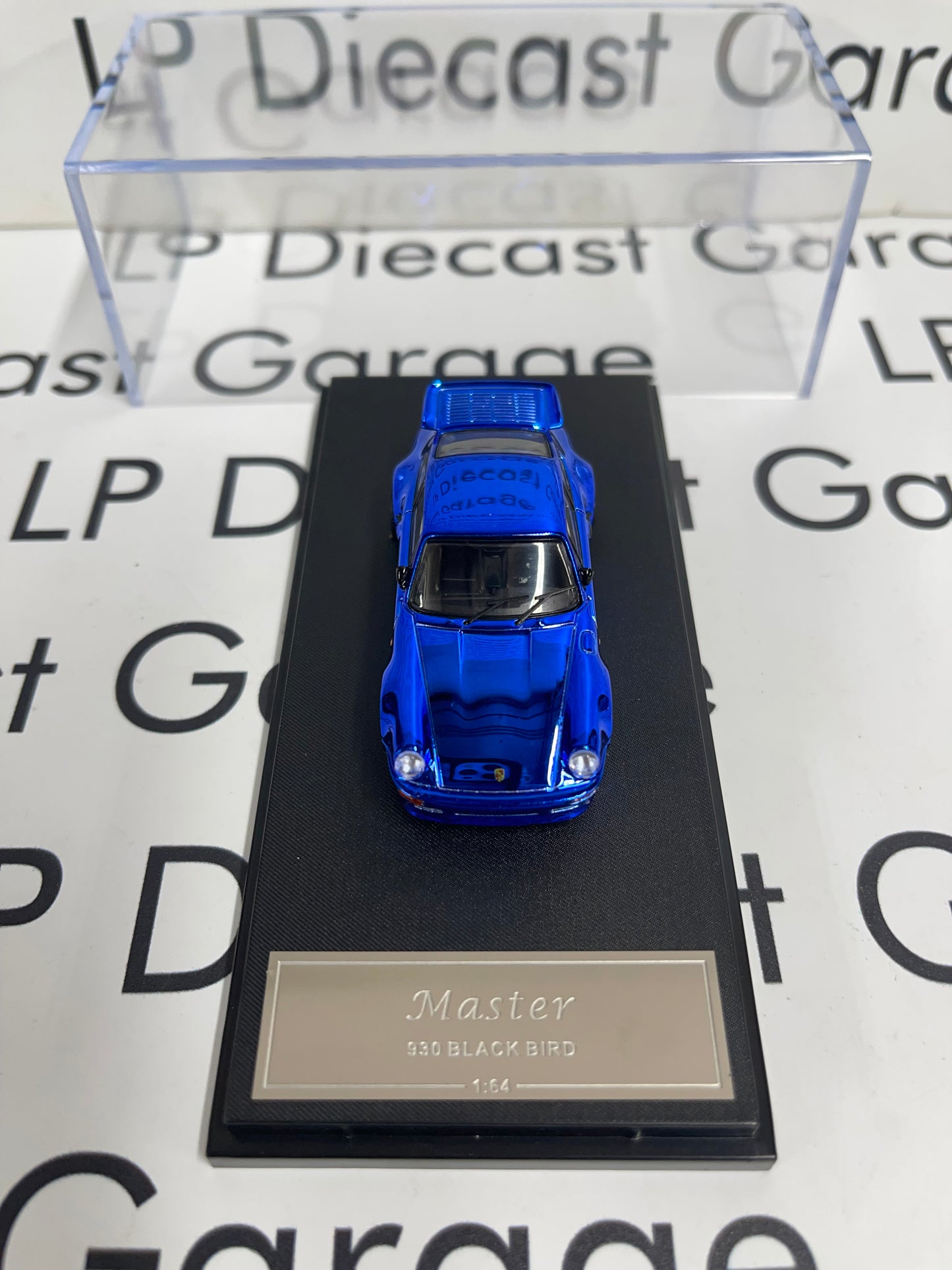 MASTER Porsche 930 911 Turbo Black Bird Blue Chrome 1:64 Diecast