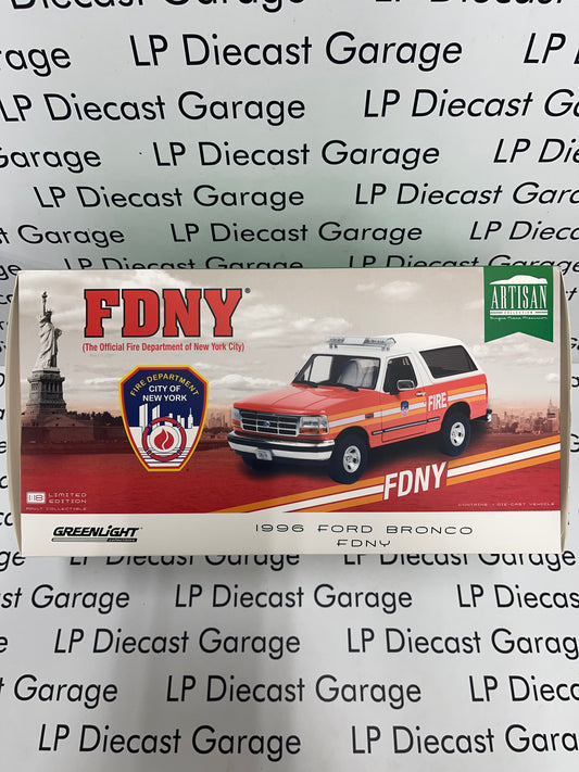 GREENLIGHT 1996 Ford Bronco FDNY "Artisan Collection" 1:18 Diecast