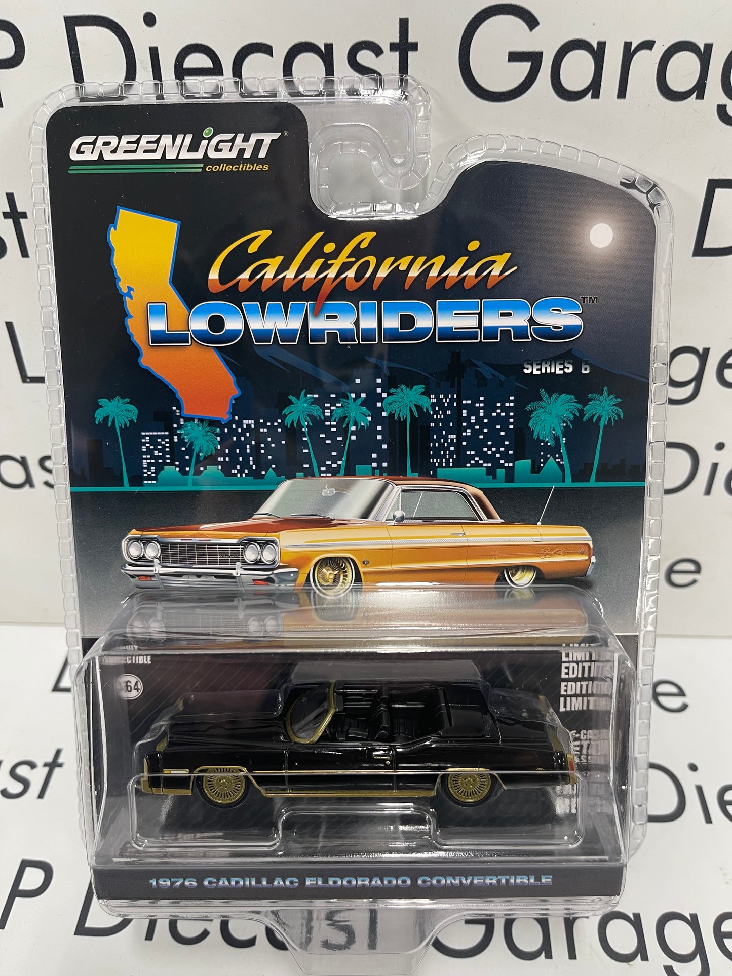 GREENLIGHT 1976 Cadillac Eldorado Convertible Black Gold 1:64 Diecast California Lowriders