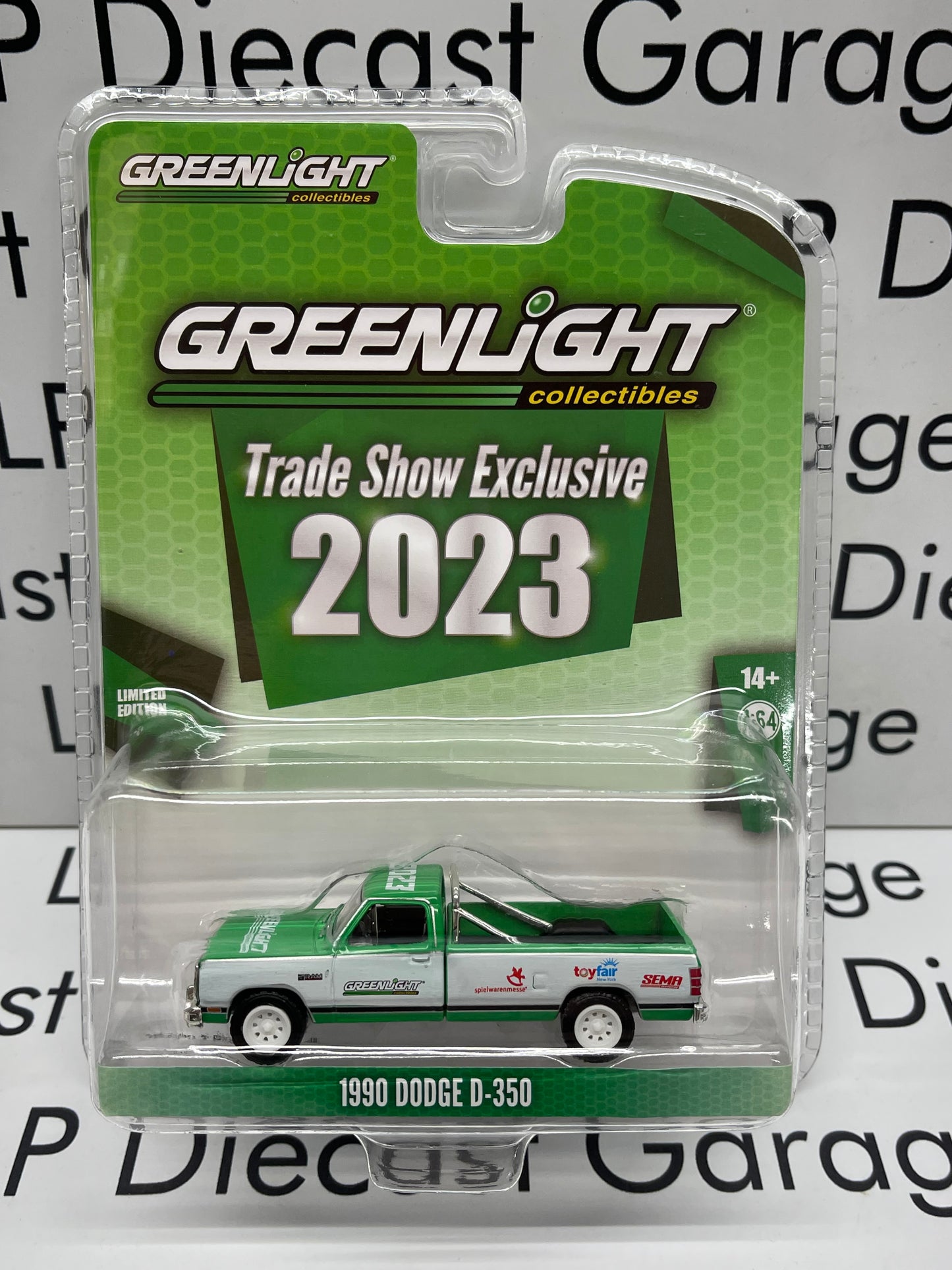 GREENLIGHT Trade Show Exclusive 2023 1990 Dodge Ram D-350 Truck 1:64 Diecast