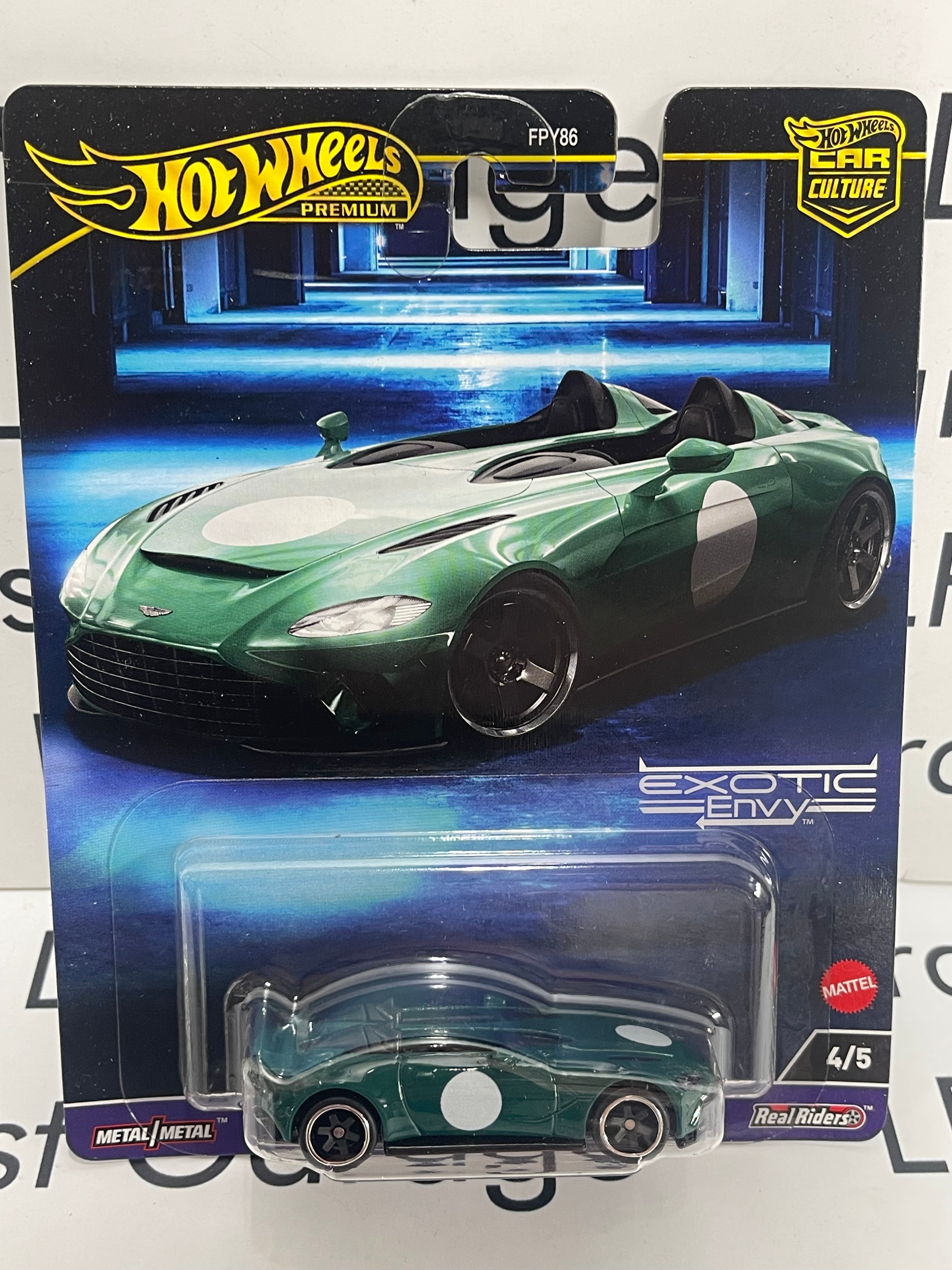 HOT WHEELS Exotic Envy Car Culture Aston Martin V12 Speedster Green 1 LP Diecast Garage