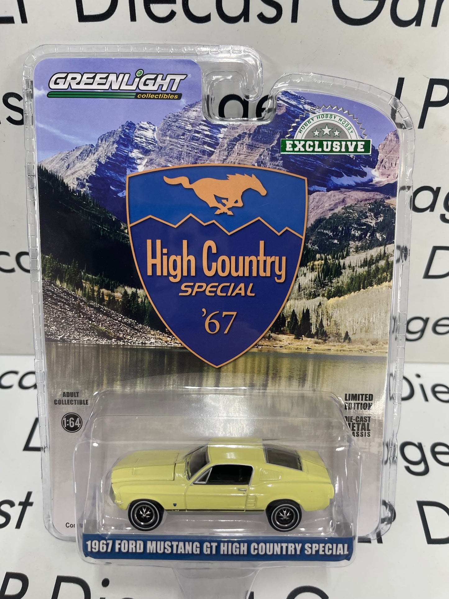 GREENLIGHT 1967 Ford Mustang GT High Country Special Aspen Gold 1:64 Diecast