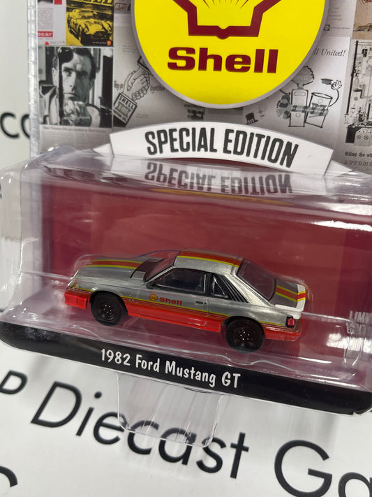 RAW CHASE GREENLIGHT 1982 Ford Mustang GT Shell 1:64 Diecast Special Edition