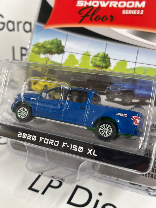 GREEN MACHINE CHASE GREENLIGHT 2020 Ford F-150 Blue Showroom 1:64 Diecast