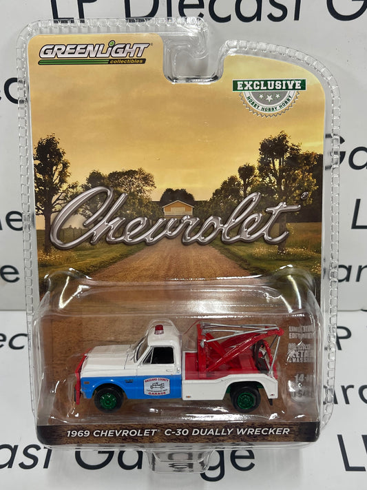 GREENLIGHT *GREEN MACHINE* 1969 Chevrolet C-30 Dually Wrecker Hazzard County Garage 1:64 Diecast