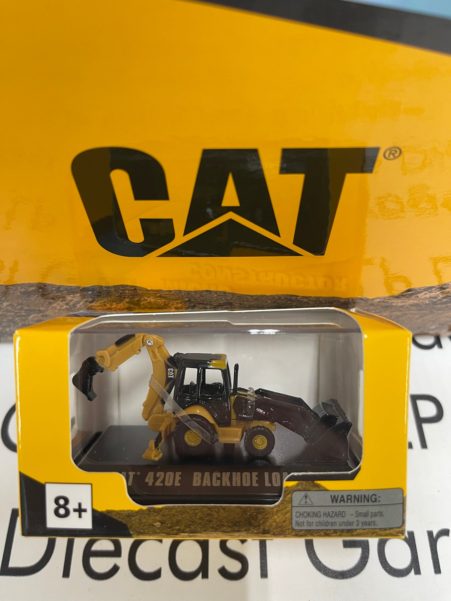 DIECAST MASTERS CAT Micro CAT 420E Backhoe Loader Diecast Metal