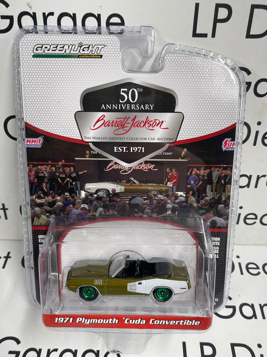 GREEN MACHINE CHASE GREENLIGHT 1971 Plymouth Cuda Gold 1:64 Diecast Barrett Jackson