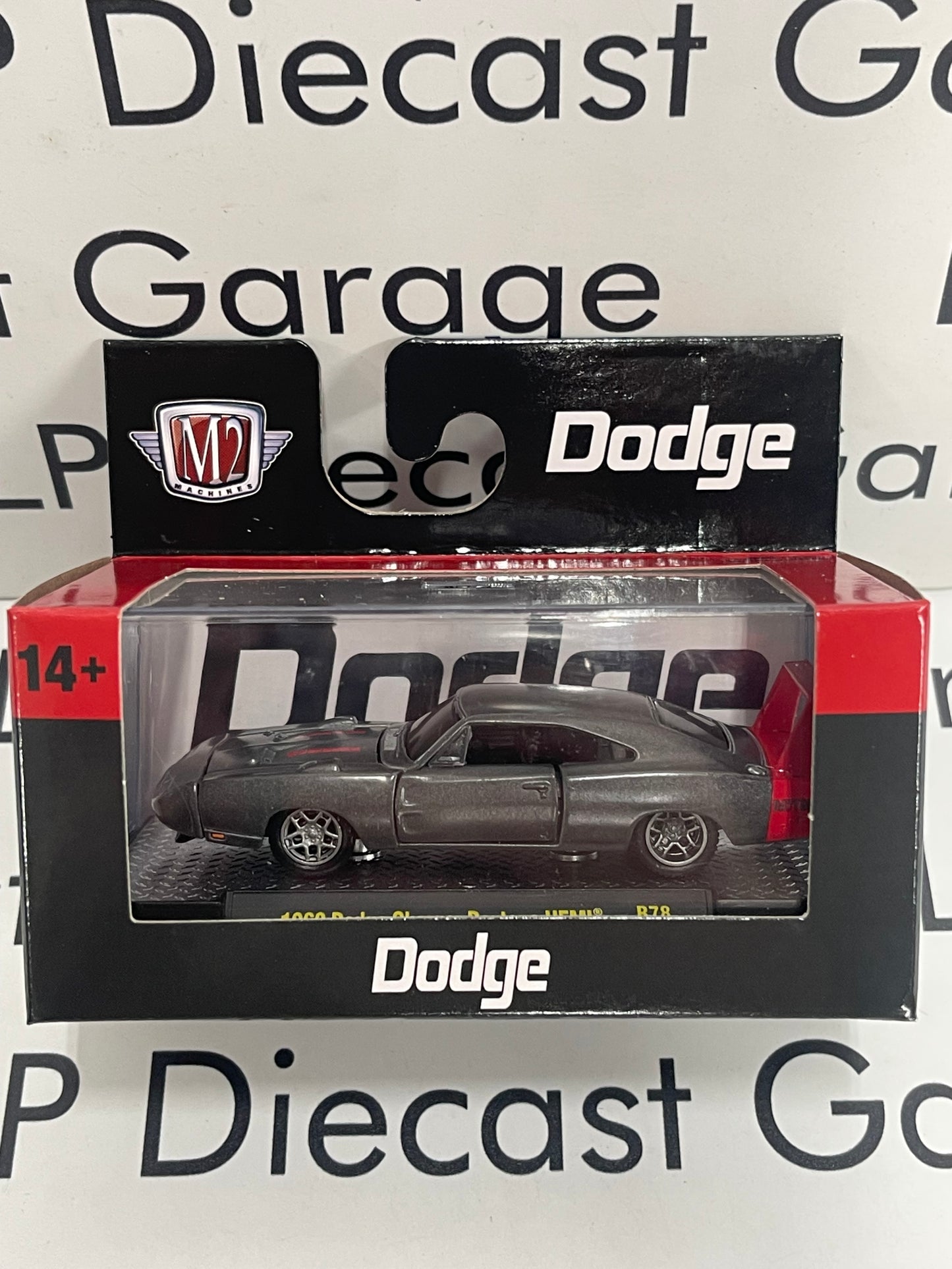 M2 Machines 1969 Dodge Charger Daytona Hemi Gray & Red 1:64 Diecast