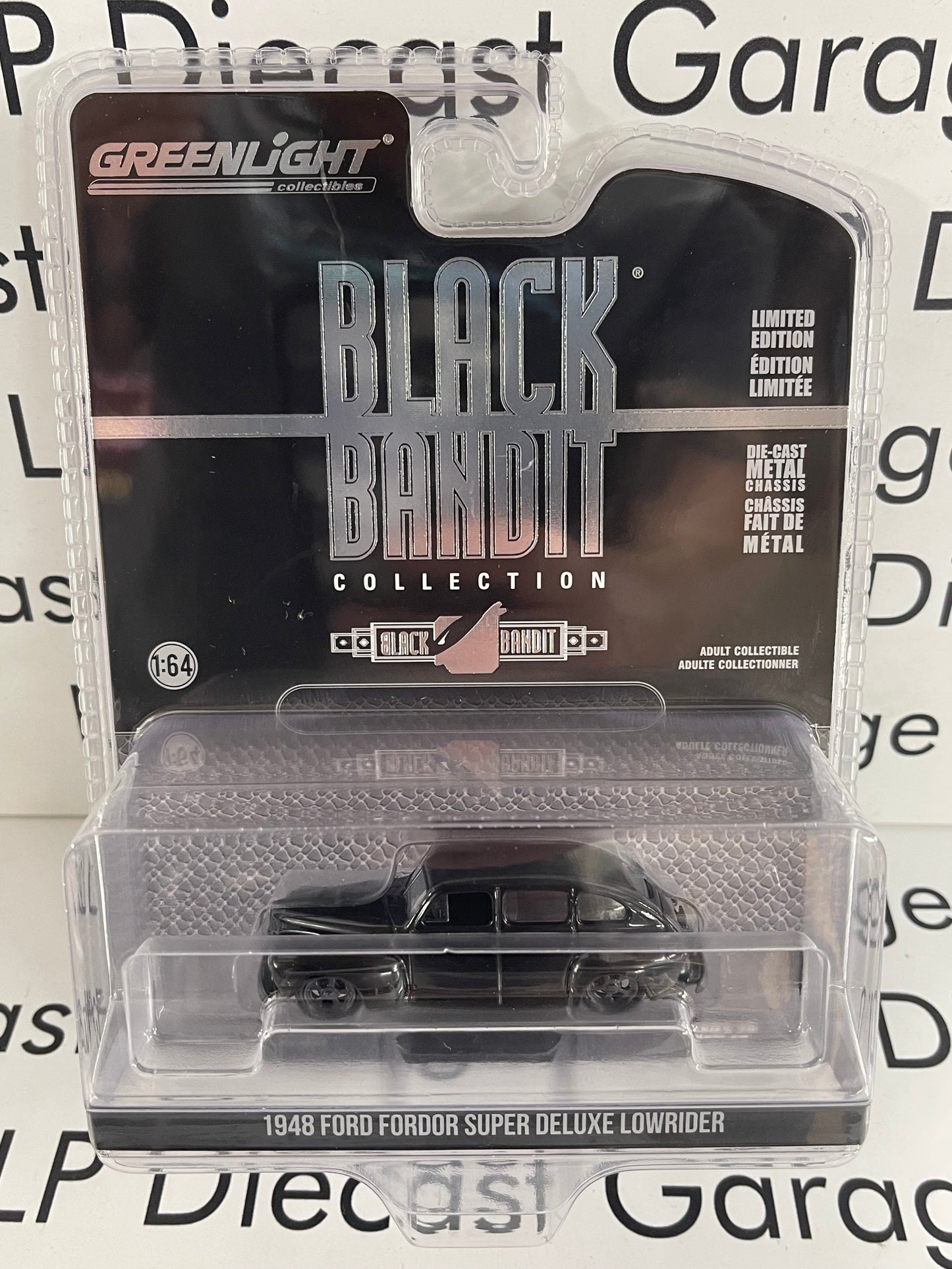 GREENLIGHT 1948 Ford Fondor Super Deluxe Lowrider Black Bandit Series 1:64 Diecast