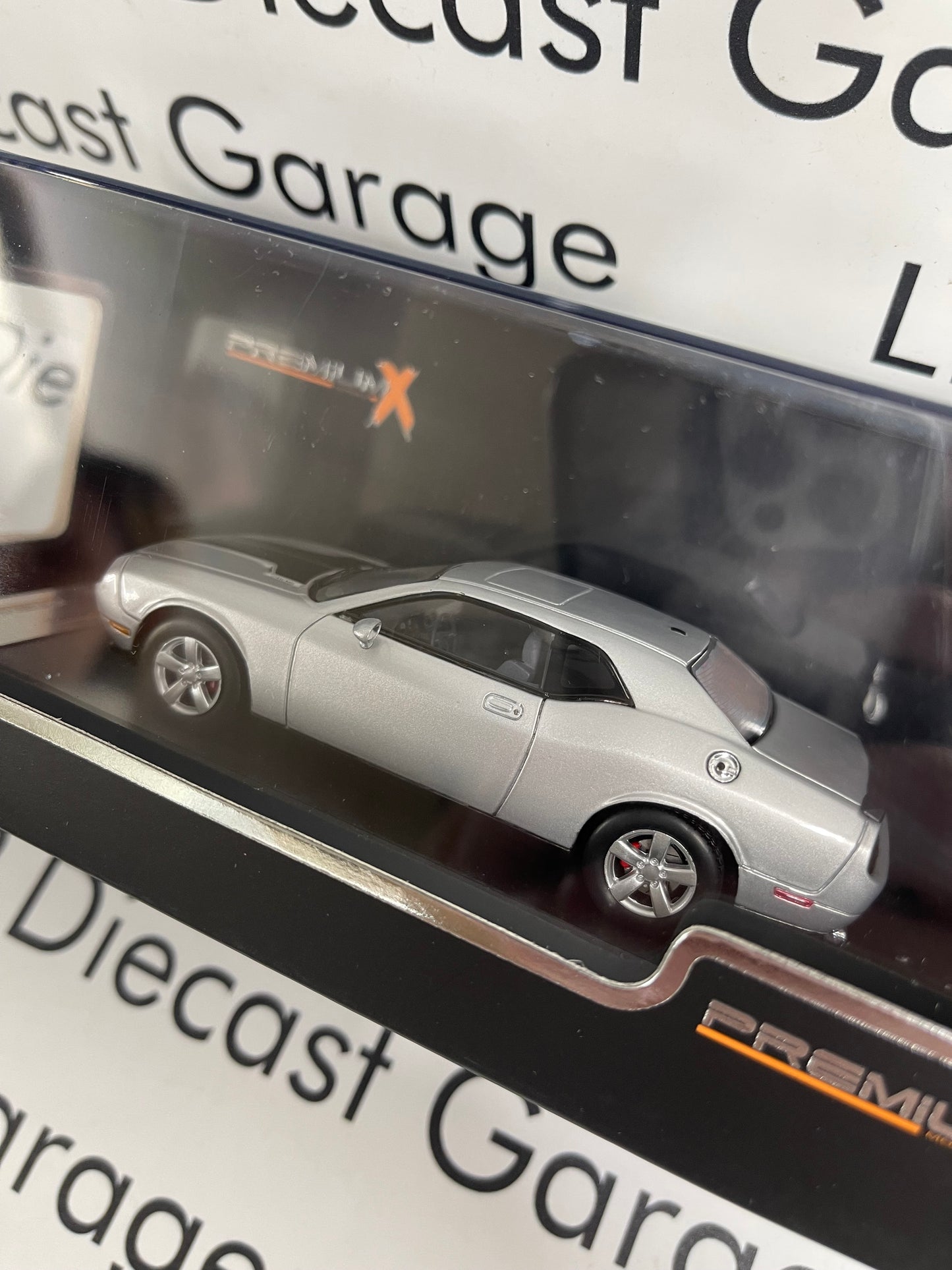 PREMIUM X 2009 Dodge Challenger SRT8 Silver 1:43 Scale Resin Model