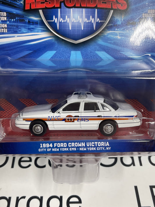 GREENLIGHT 1994 Ford Crown Victoria NYC EMS 1:64 Diecast First Responders