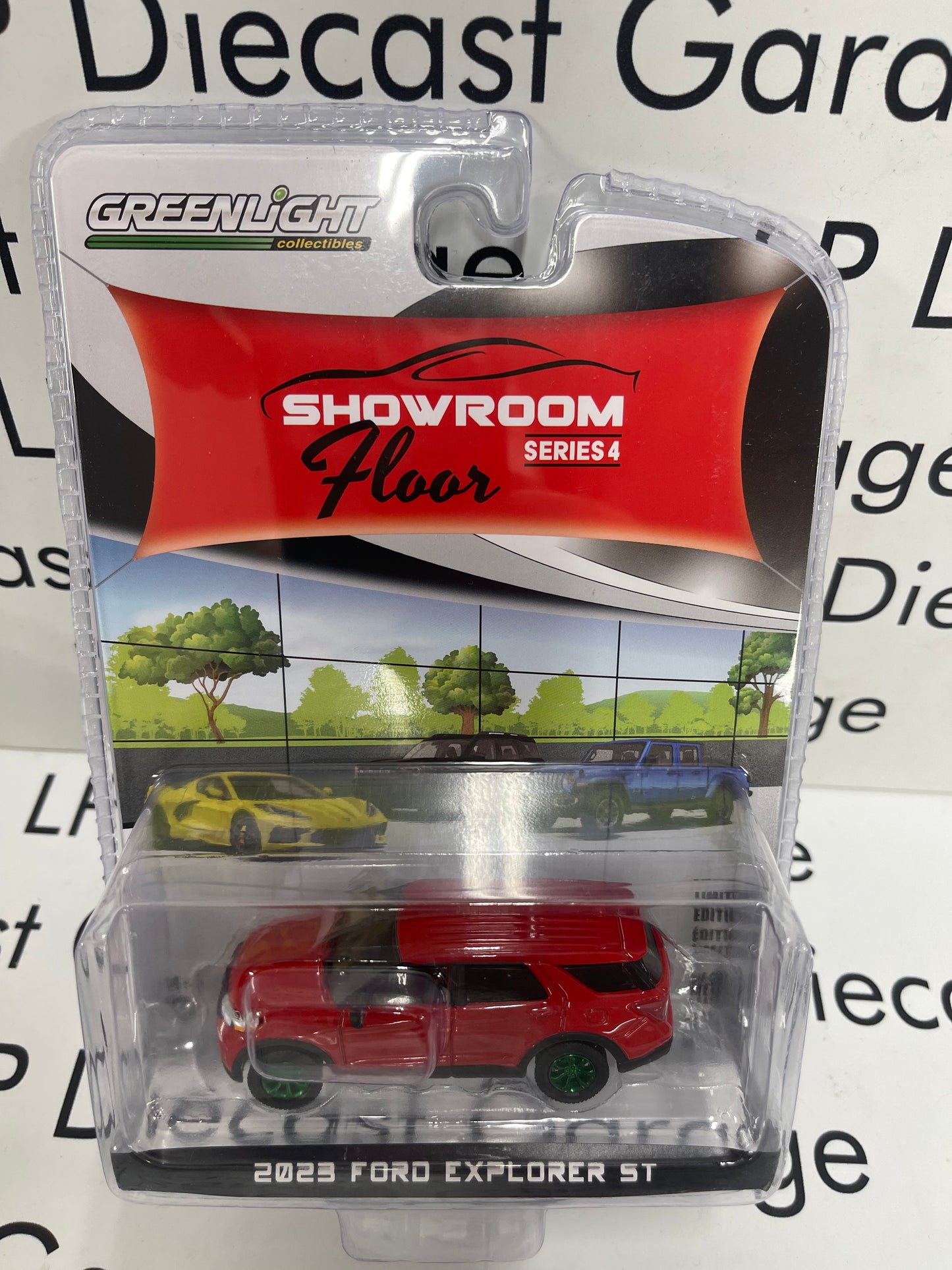 GREENLIGHT *GREEN MACHINE* 2023 Ford Explorer ST Red Showroom Series 1:64 Diecast