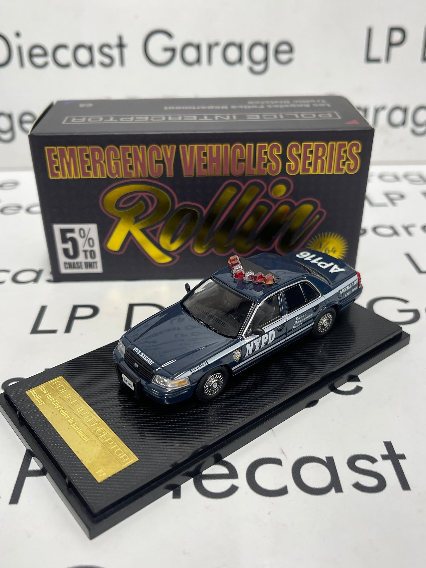 ROLLIN *CHASE* 2006 Ford Crown Victoria NYPD New York Police Interceptor Blue 1:64 Diecast