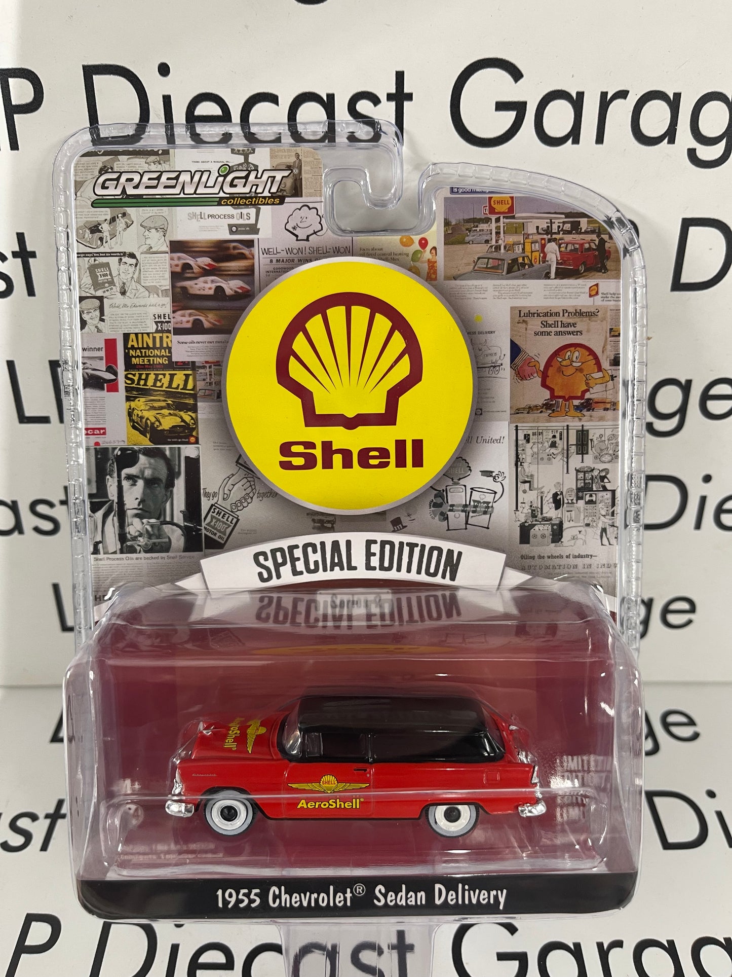 GREENLIGHT 1955 Chevrolet Sedan Delivery Aeroshell 1:64 Diecast Shell Special Edition