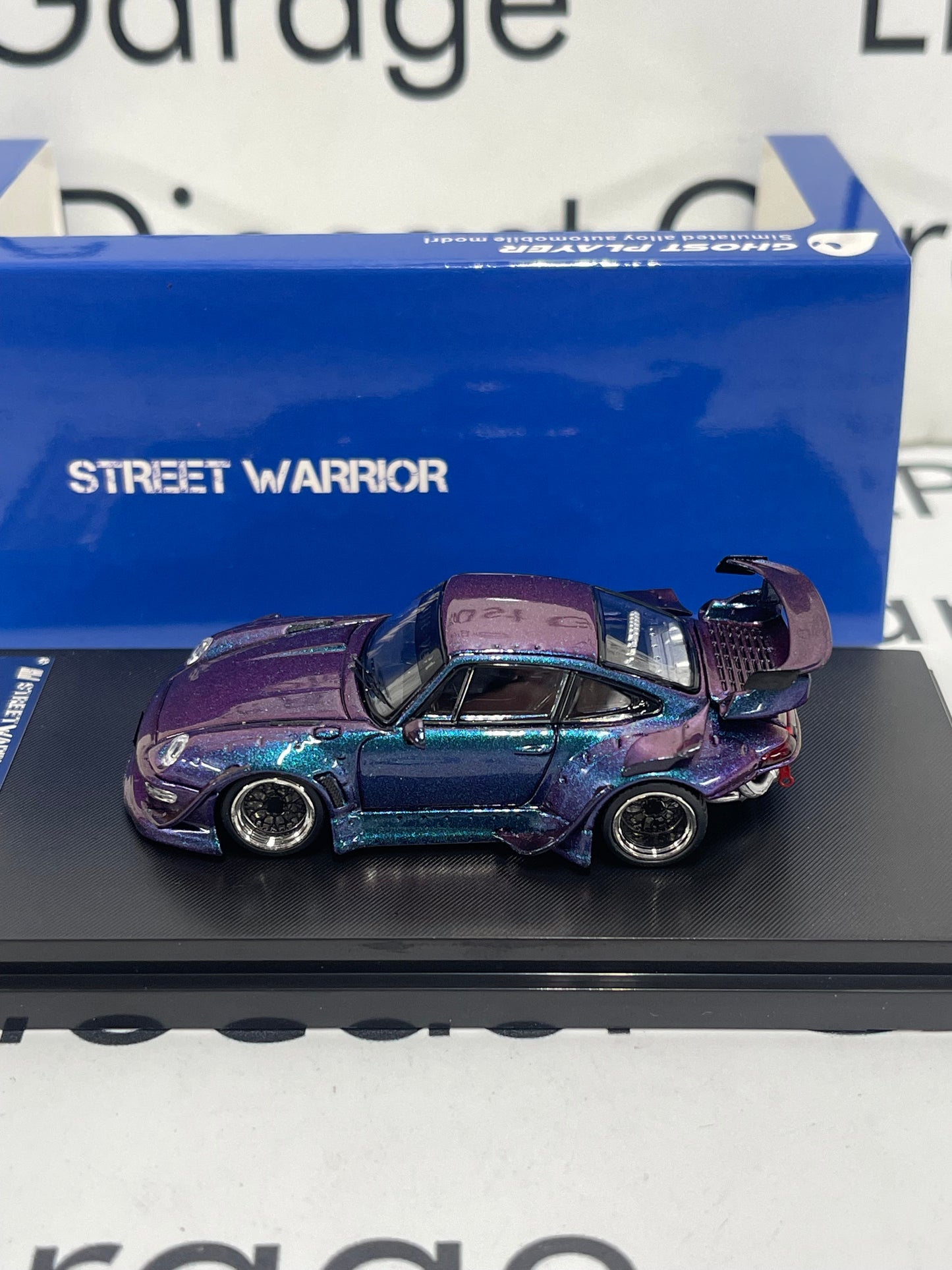 STREET WARRIOR Porsche RWB 993 Midnight Purple RAUH-Welt Begriff Limited Editon 1:64 Diecast