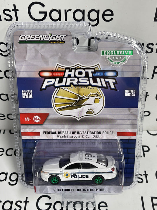 GREEN MACHINE CHASE GREENLIGHT 2013 Ford Interceptor FBI Police 1:64 Diecast Hot Pursuit