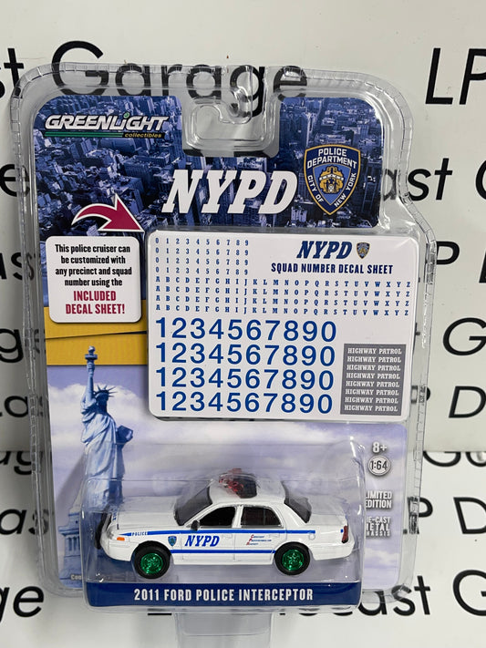 GREEN MACHINE CHASE GREENLIGHT 2011 Ford Police Interceptor NYPD 1:64 Diecast