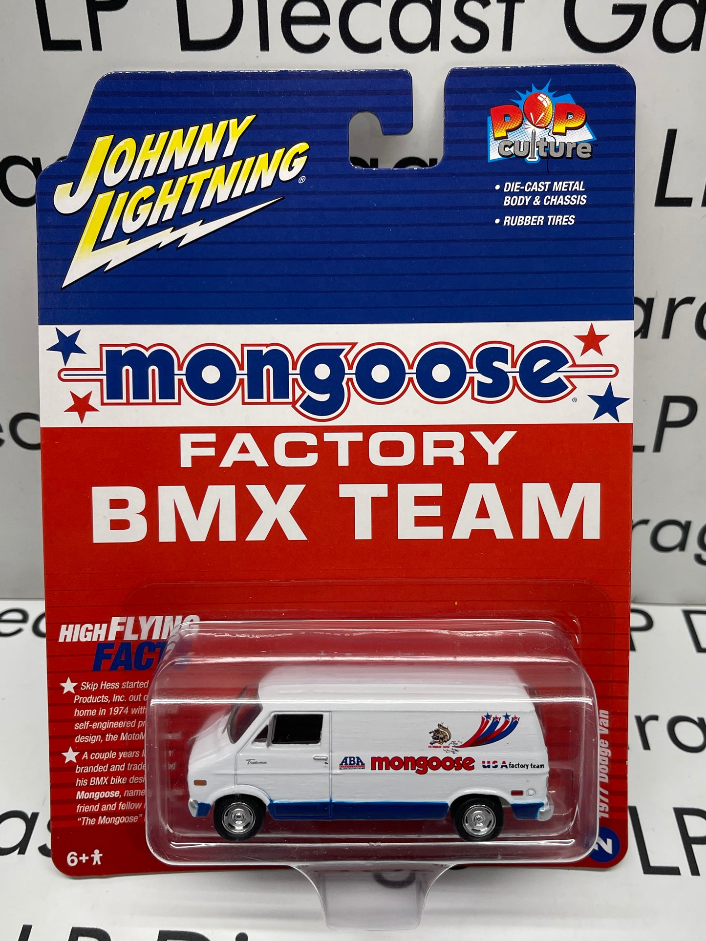 JOHNNY LIGHTNING 1977 Dodge Van Mongoose Factory BMX Team Pop Culture 1:64 Diecast