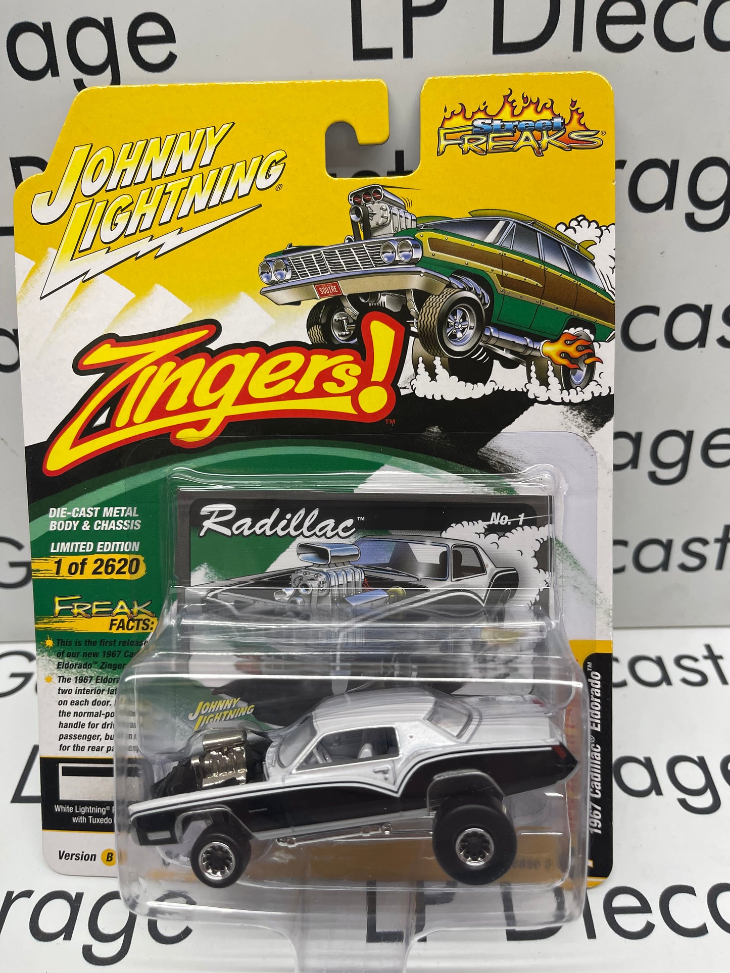 JOHNNY LIGHTNING 1967 Cadillac Eldorado Radillac Street Freaks Zingers Black & White 1:64 Diecast