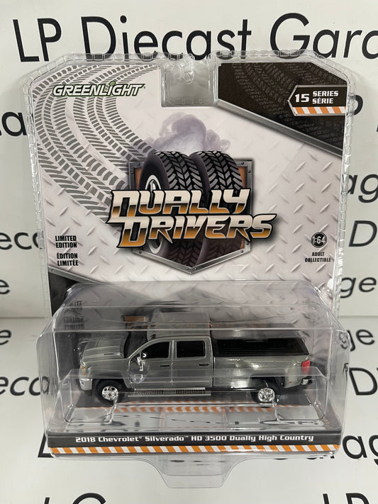 RAW CHASE GREENLIGHT 2018 Chevrolet Silverado 3500HD 1:64 Diecast Dually Drivers