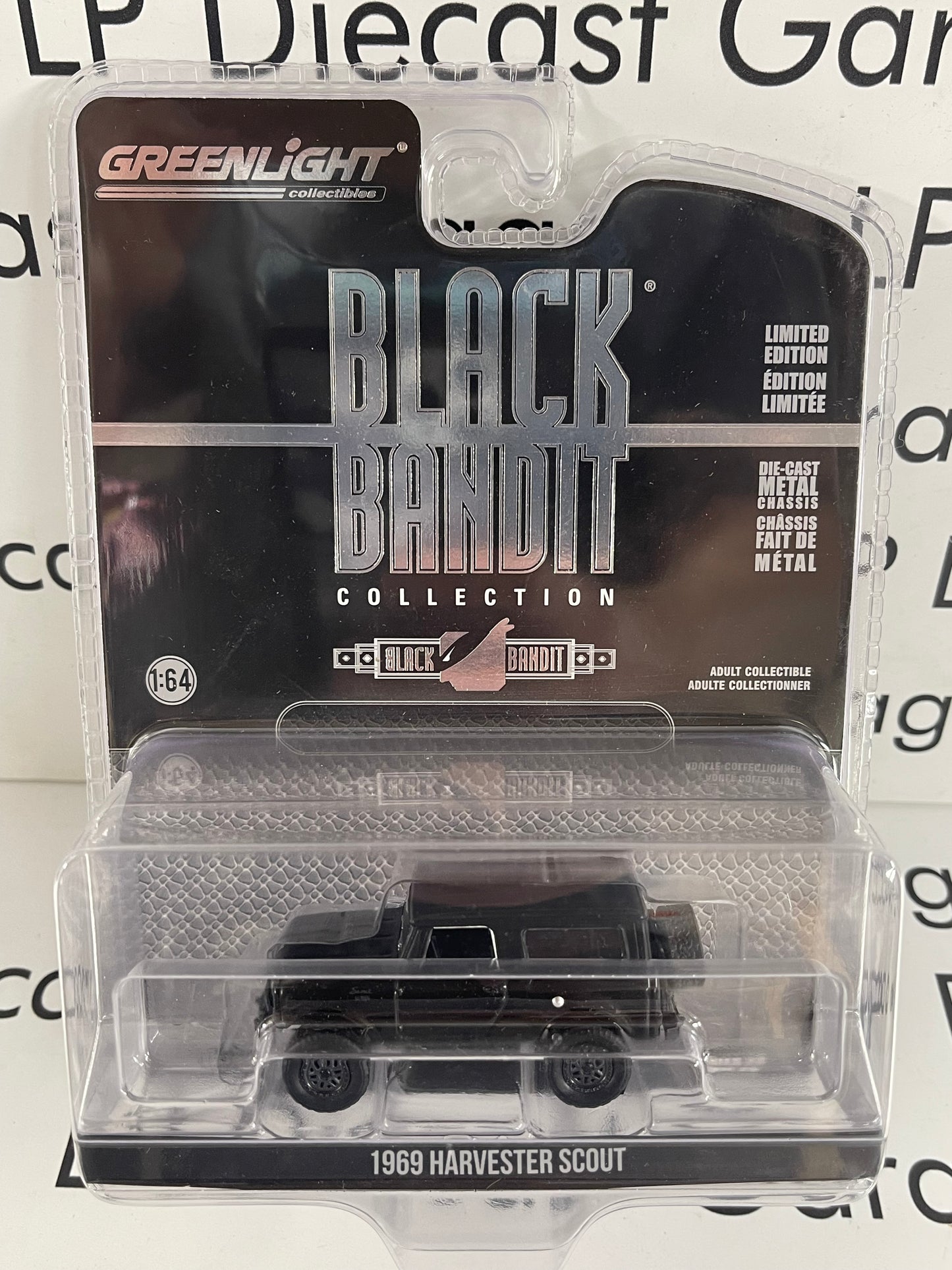 GREENLIGHT 1969 International Harvester Scout Black Bandit Series 1:64 Diecast