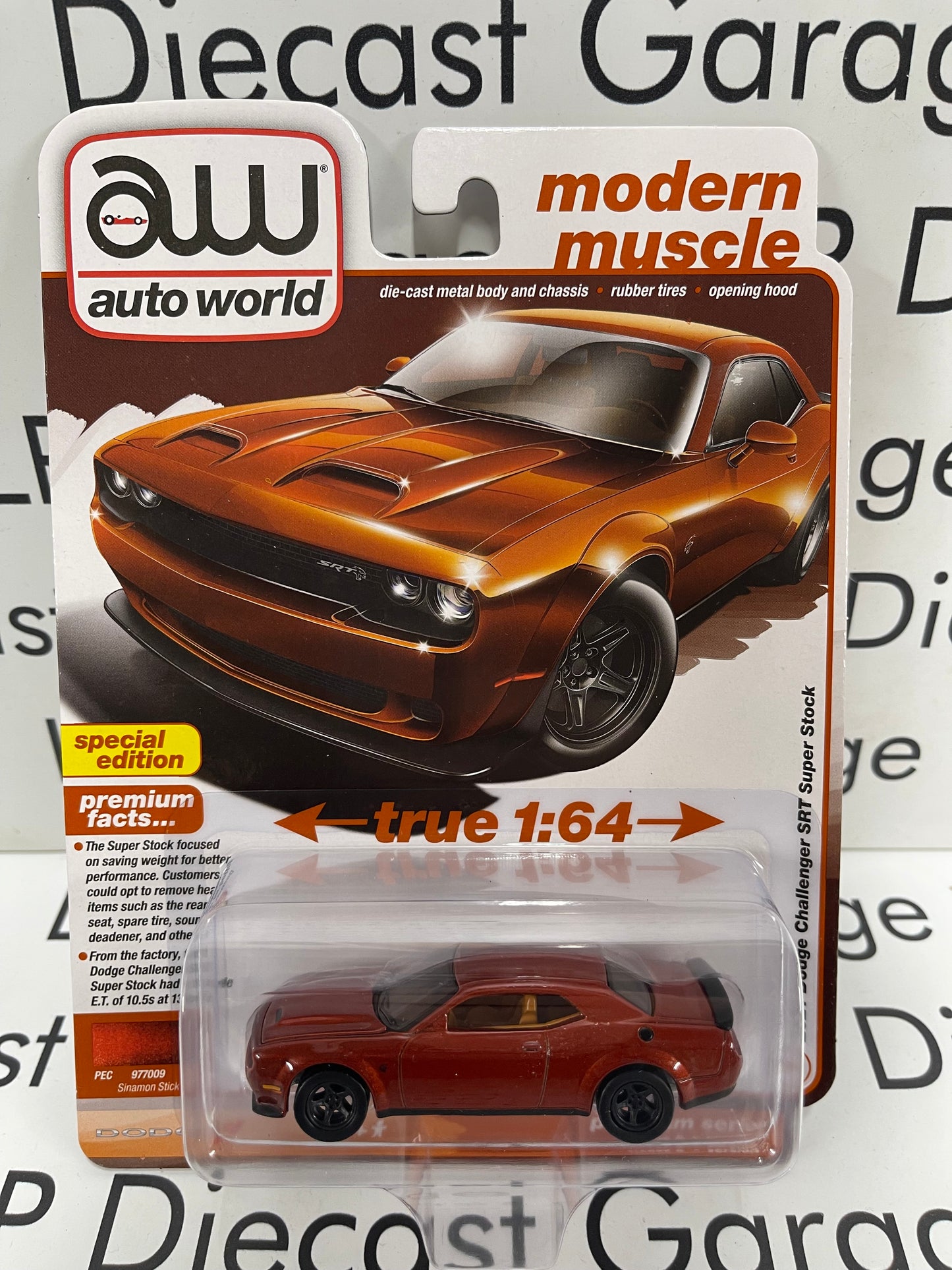 AUTO WORLD 2021 Dodge Challenger SRT Super Stock Sinamon Stick 1:64 Diecast Modern Muscle